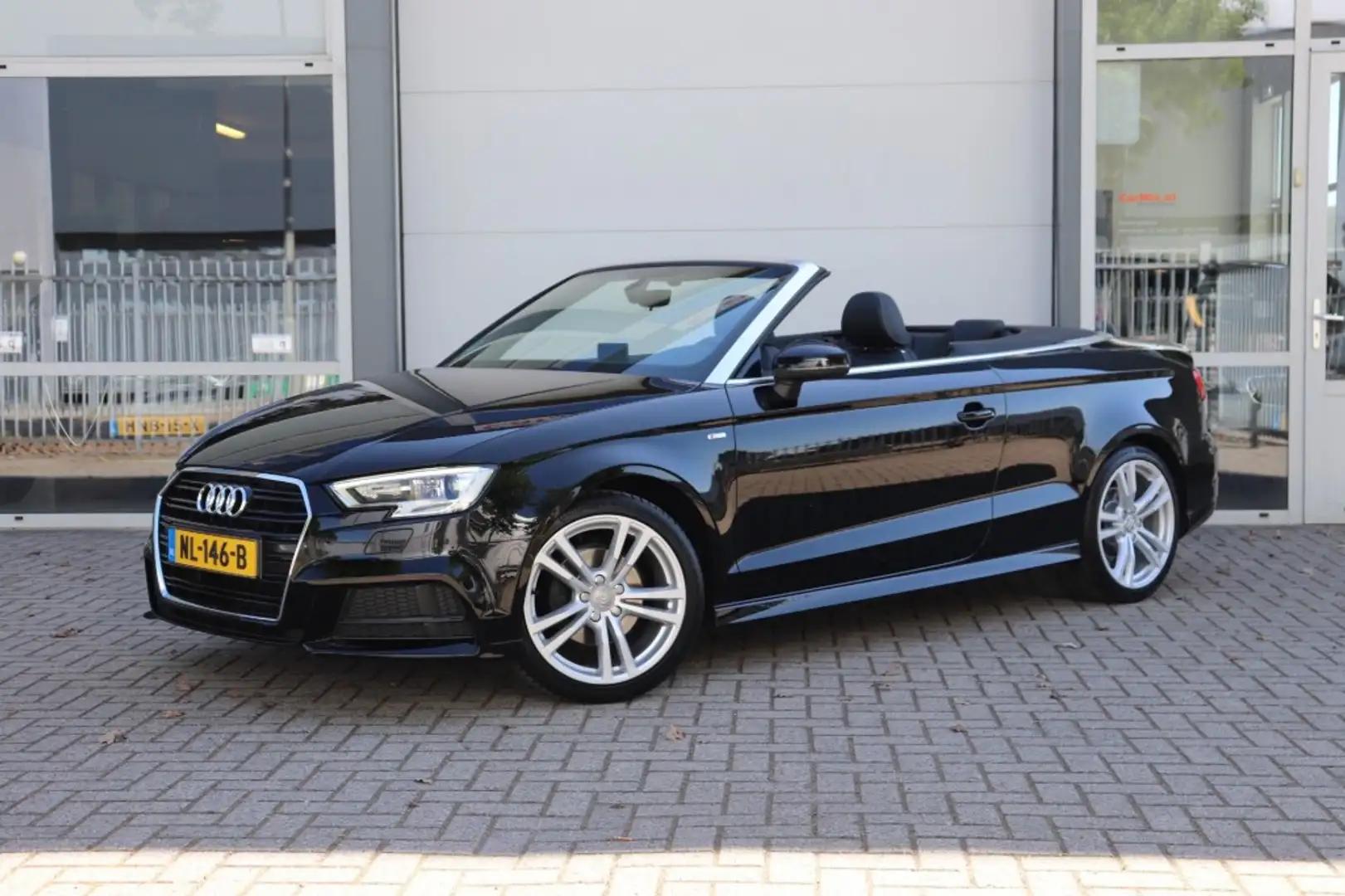 Audi A3 1.4 TFSI CoD SPORT S LINE EDITION/NEK.VERW/STOEL.V Zwart - 1