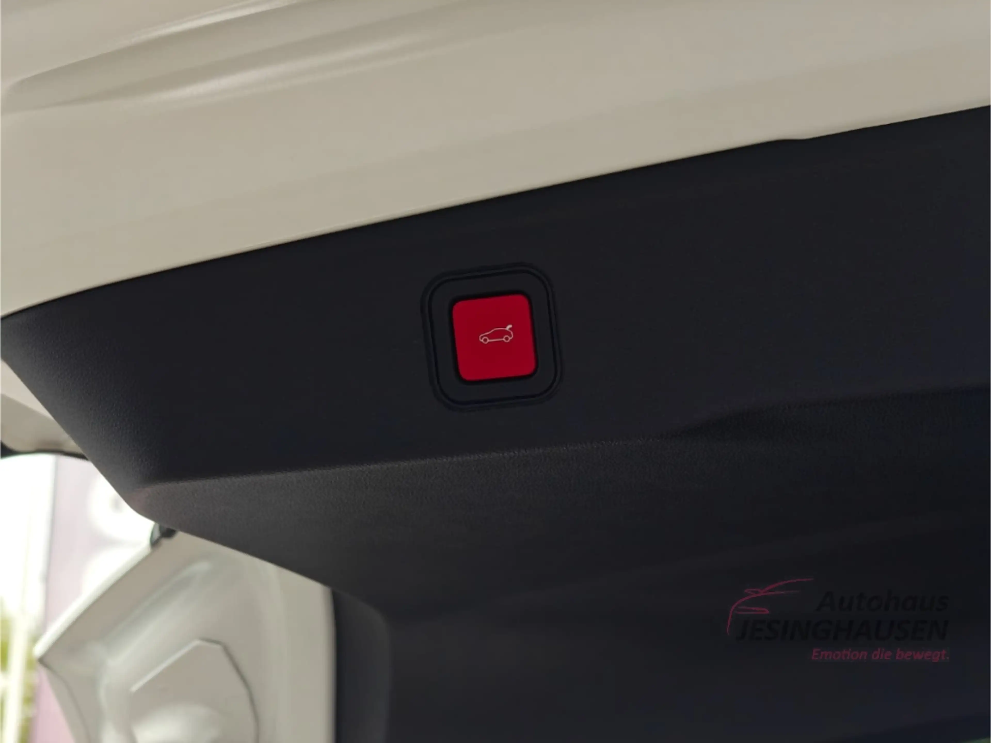 Jeep Avenger Summit MHEV JBL+RFK+Komfort-P.+WinterP.+LED+Navi+E — photo 9