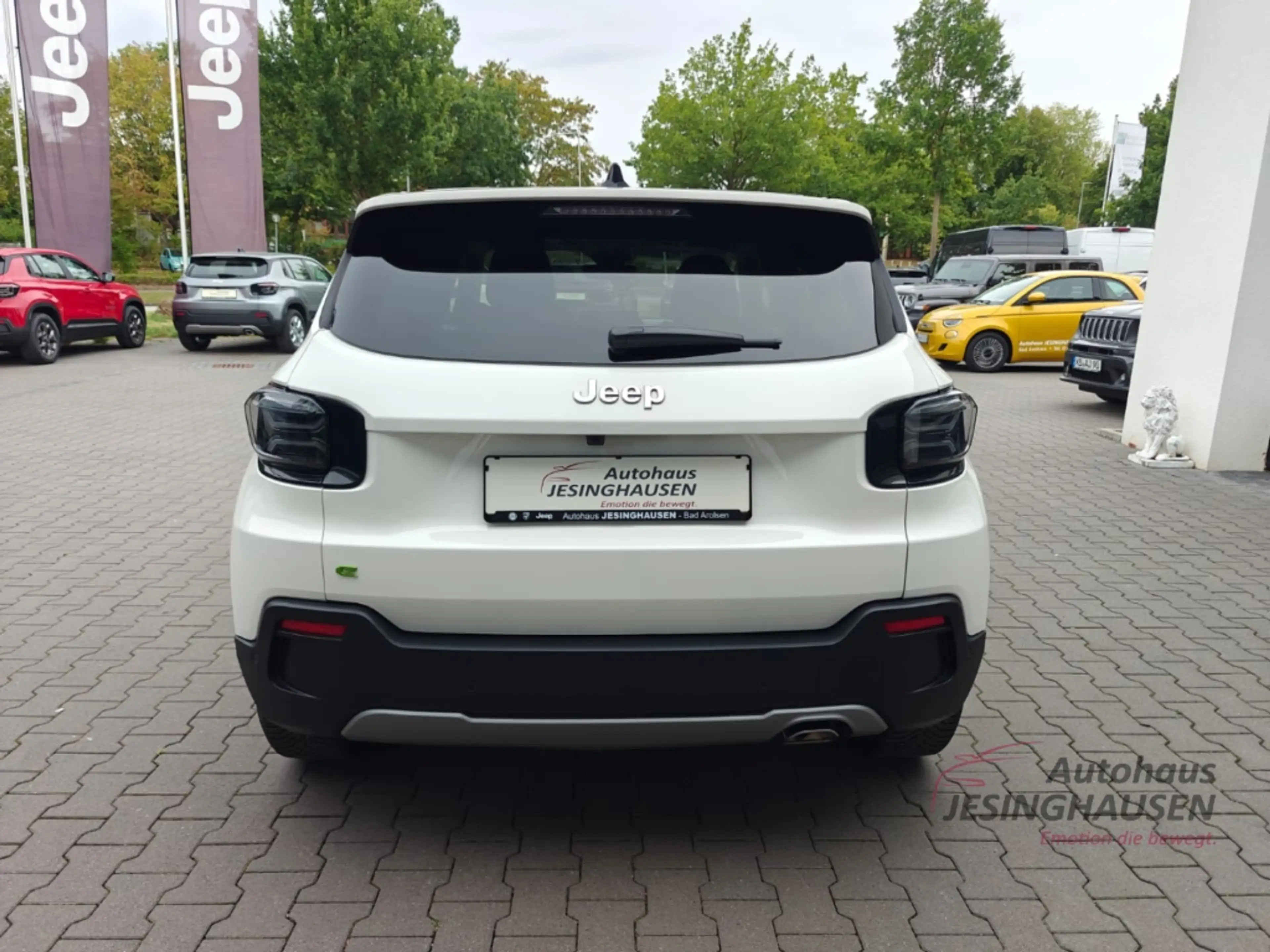 Jeep Avenger Summit MHEV JBL+RFK+Komfort-P.+WinterP.+LED+Navi+E — photo 6