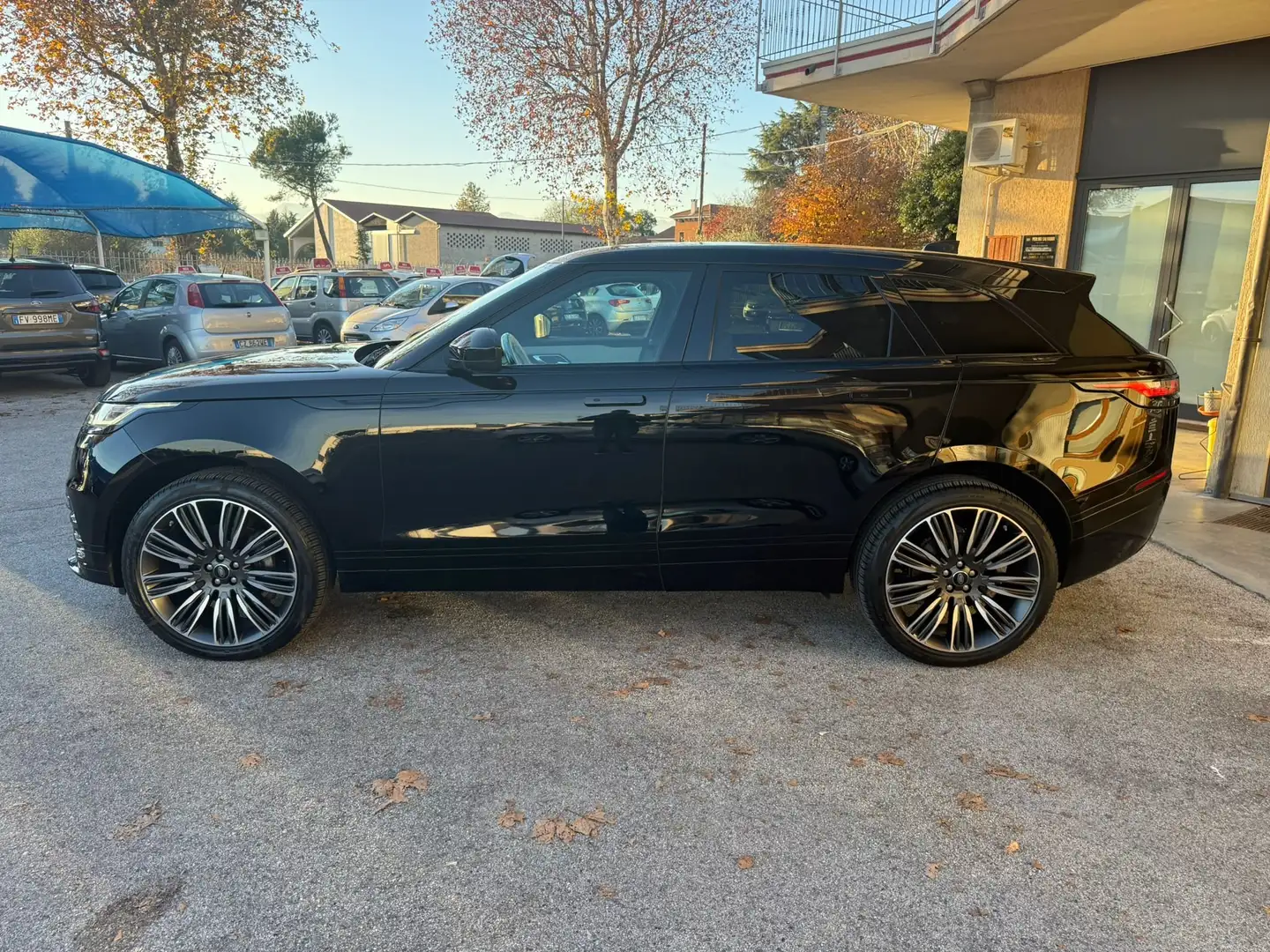Land Rover Range Rover Velar R Dynamic Nero - 2