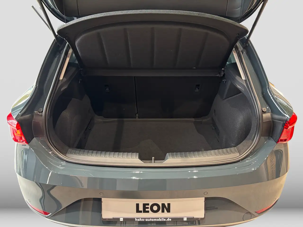 SEAT Leon 2026 — фото 12