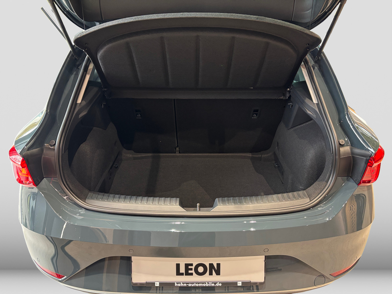 SEAT Leon Road Edition 1.5TSI 6-Gang 116PS PDC LED — photo 12