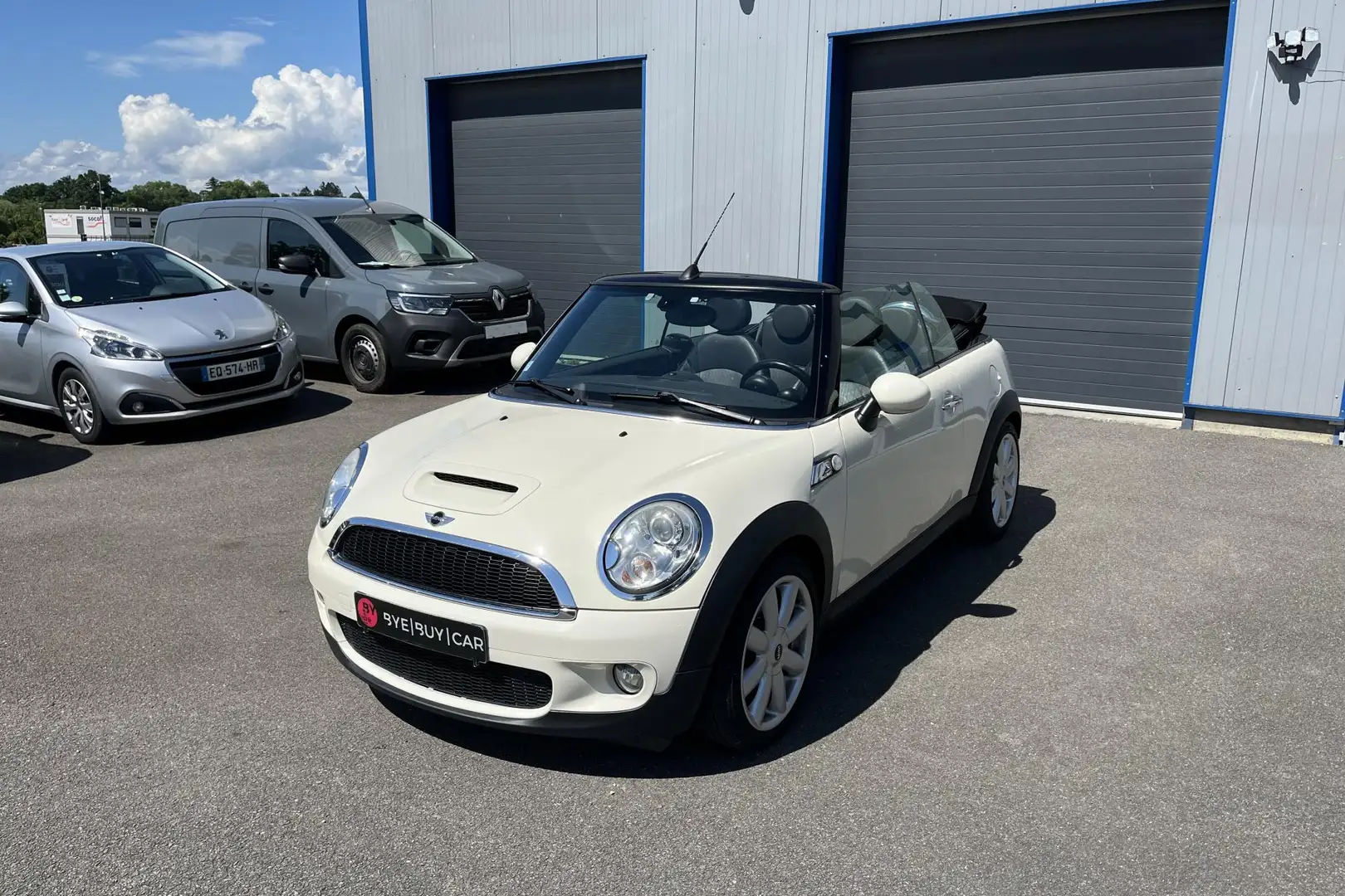 MINI Cooper S Cabrio Cooper S Cabriolet 1.6i - 184 R57 GARANTIE 12 MOIS Blanc - 1