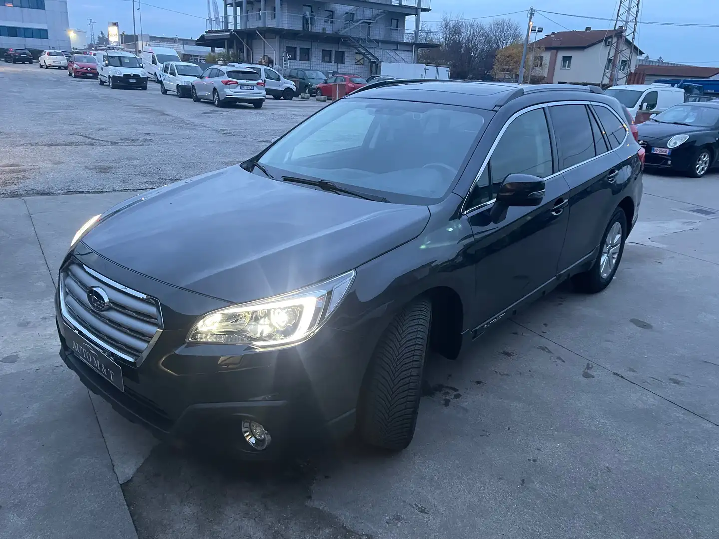 Subaru OUTBACK Outback 2.0d Style lineartronic Сірий - 2