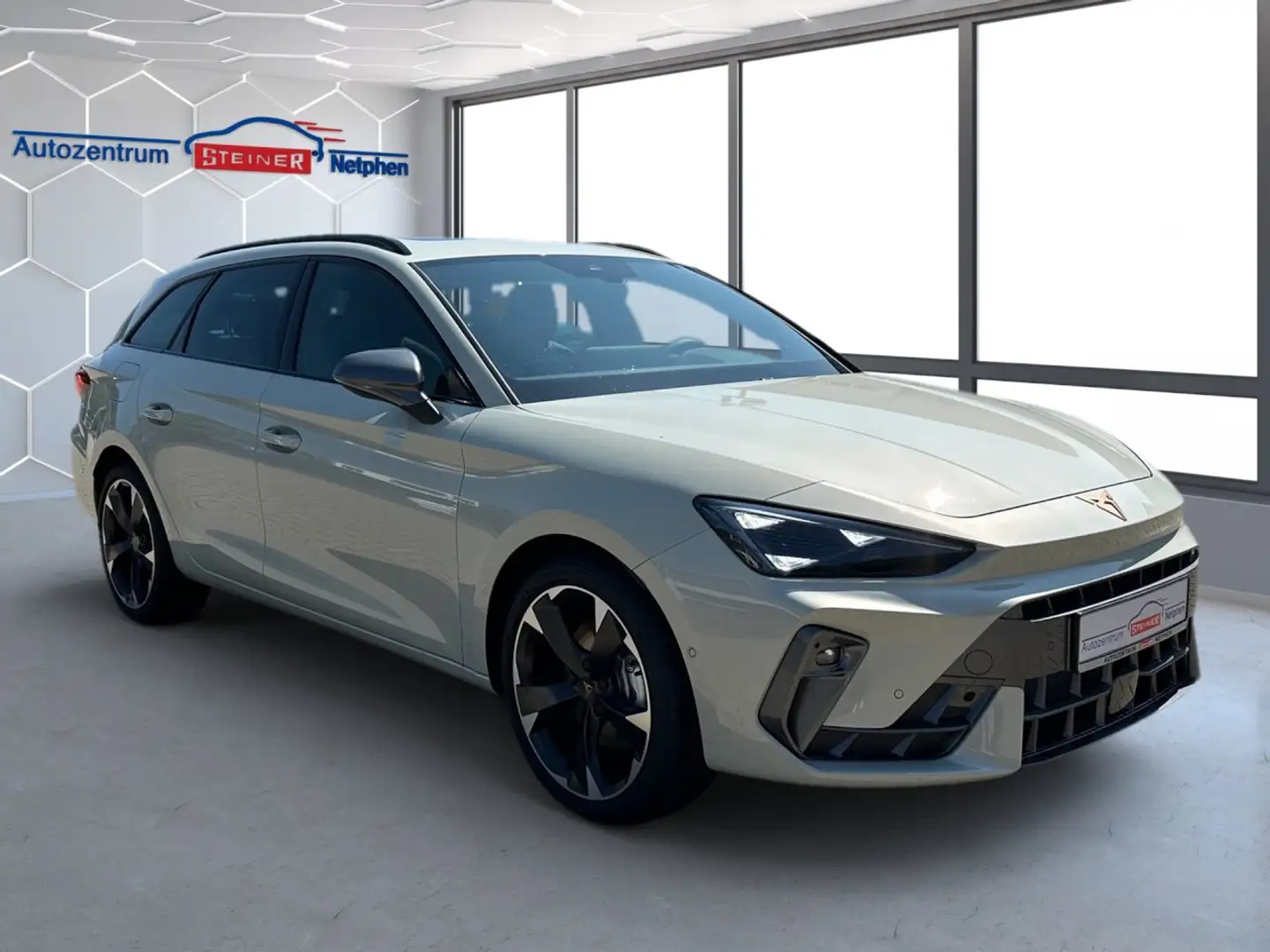 CUPRA Leon ST Sportstourer TDI PANO AHK 5J-Garantie Klima Grau - 2