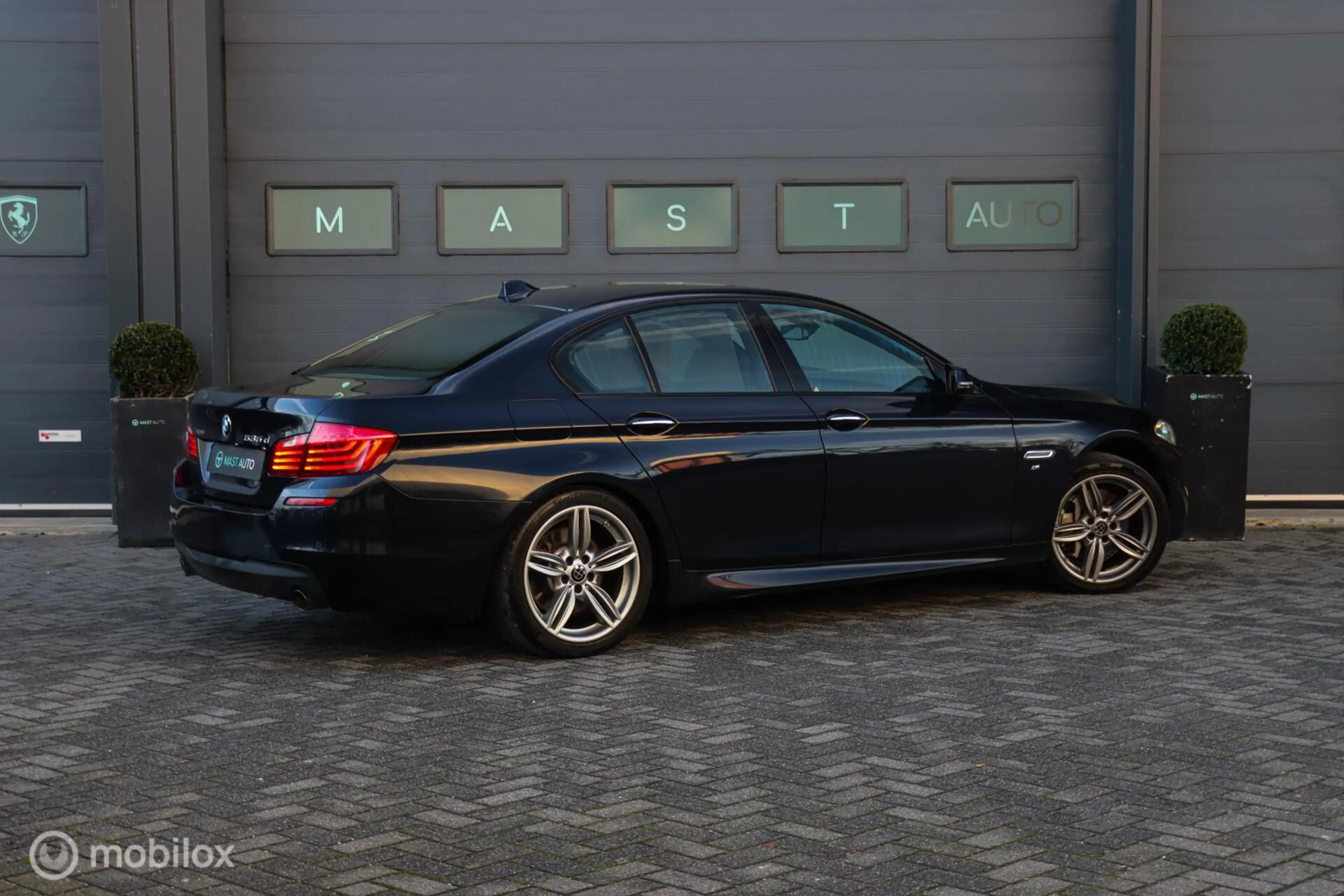 BMW 535 5-serie 535xd M Sport|Pano|Stoelventilatie|Soft cl — photo 8