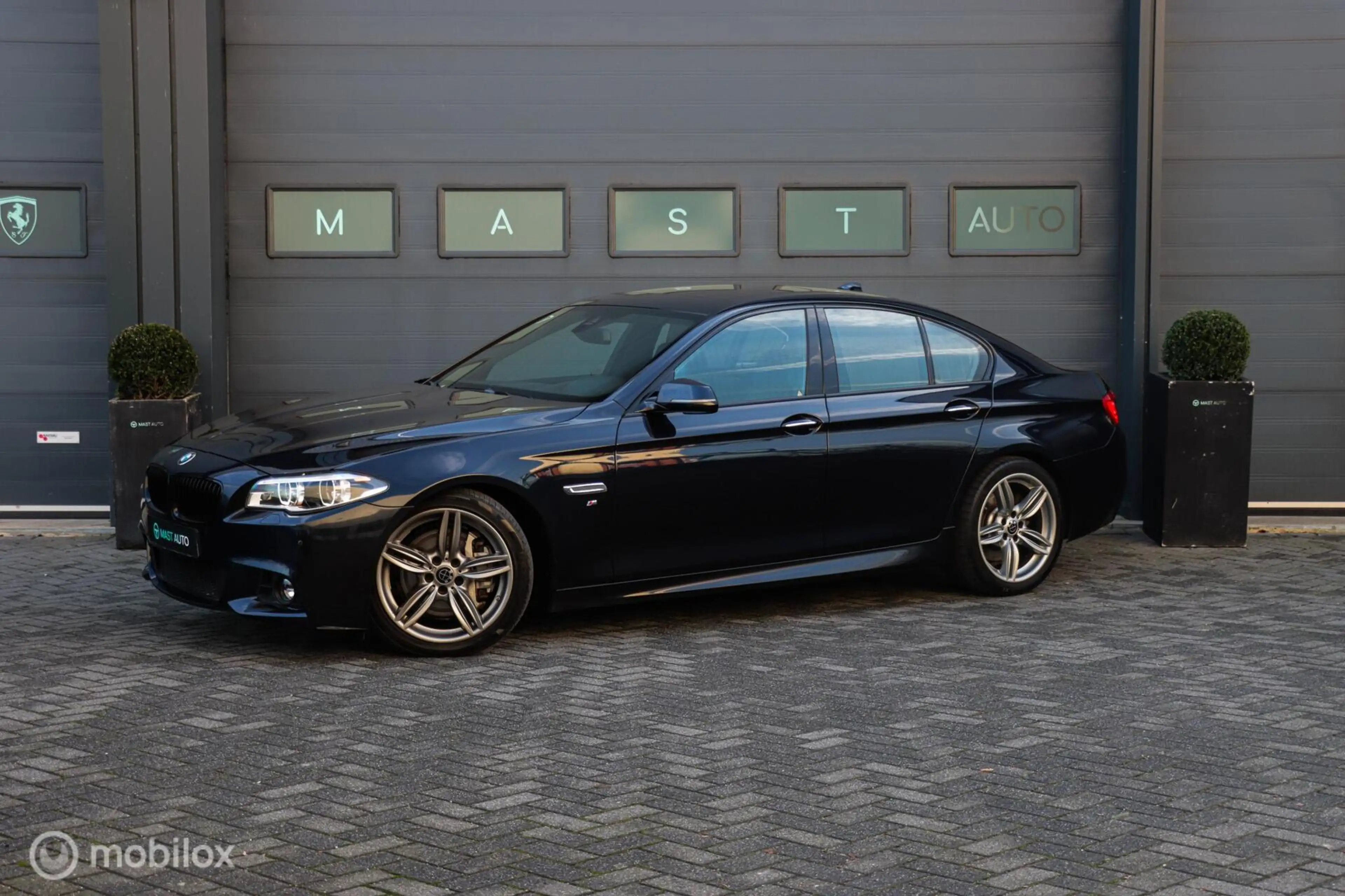 BMW 535 5-serie 535xd M Sport|Pano|Stoelventilatie|Soft cl