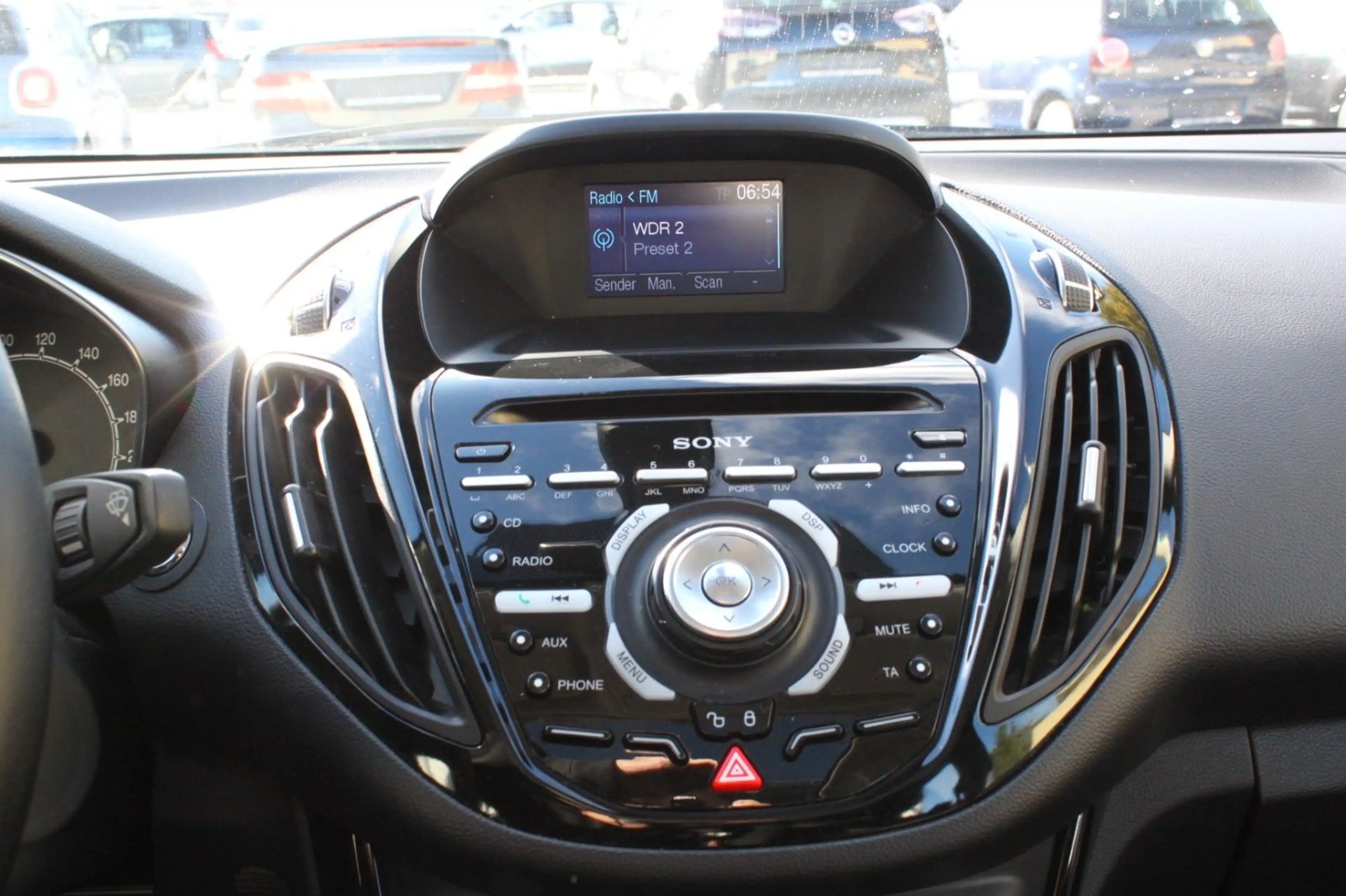 Ford B-Max Titanium Klima /Panorama/ PDC — photo 14