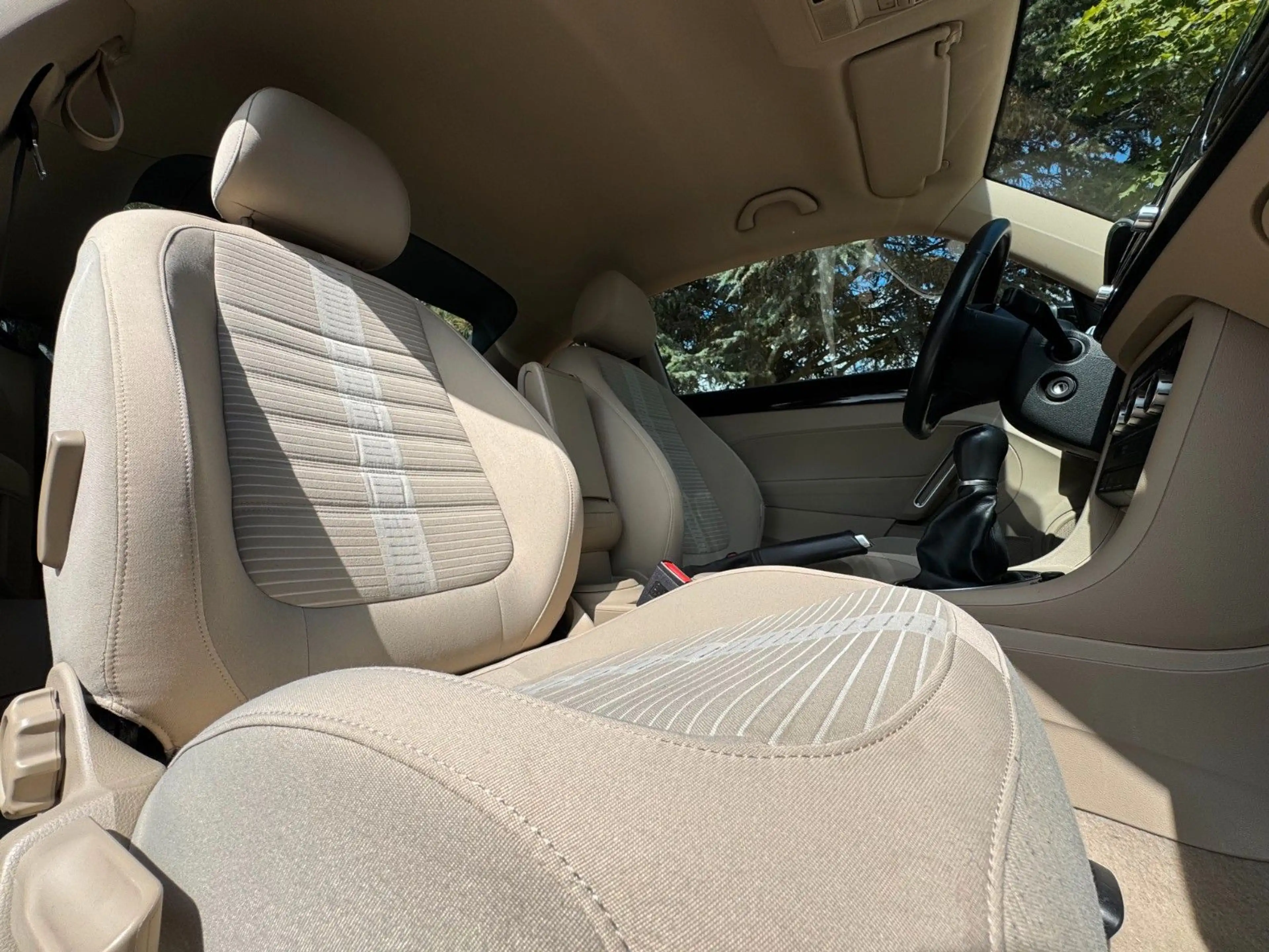 Volkswagen Beetle Sport|TFL|Shzg|PDC|Touch|AUX/USB! — photo 15