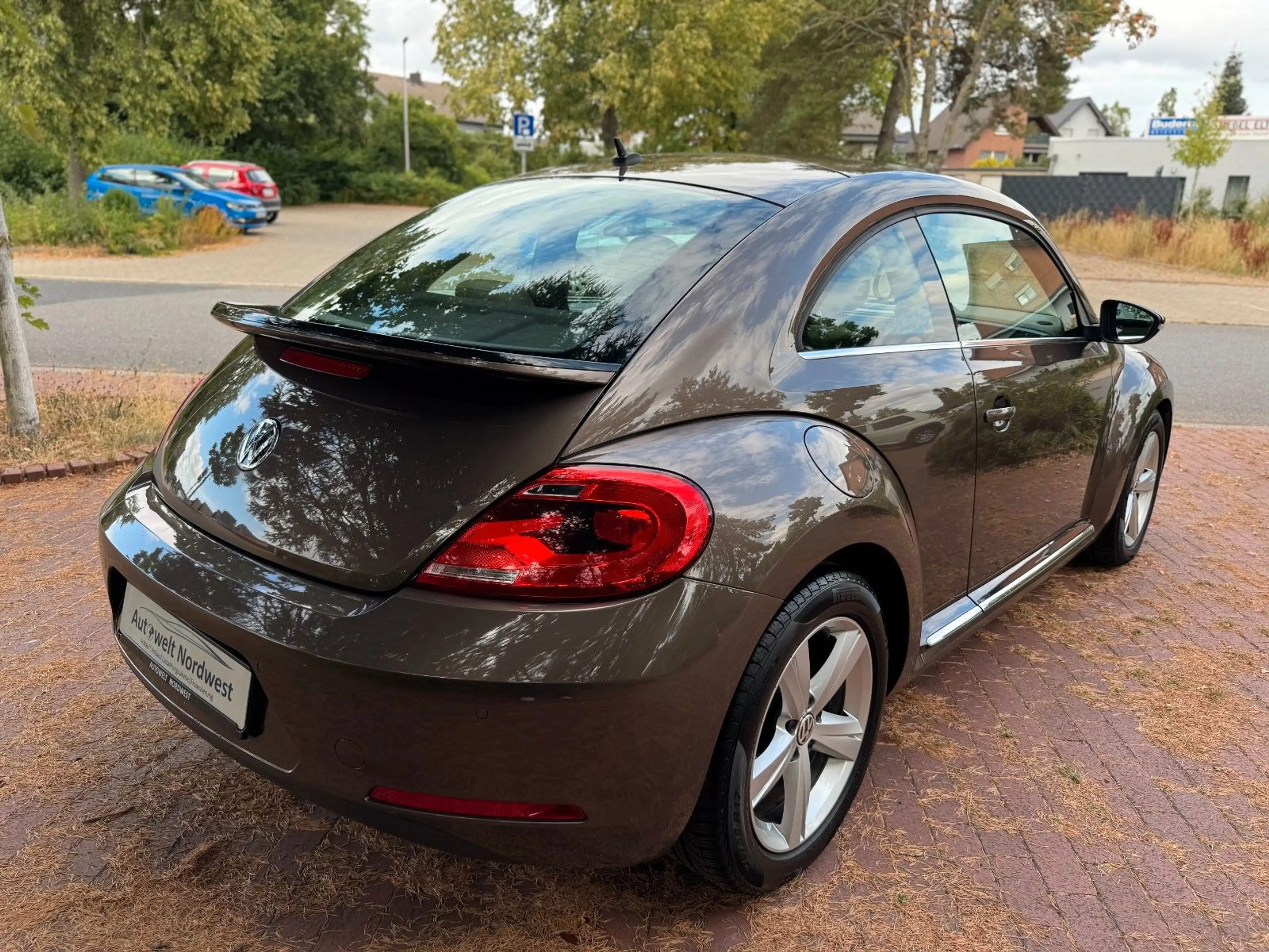 Volkswagen Beetle Sport|TFL|Shzg|PDC|Touch|AUX/USB! — photo 7
