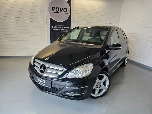 Mercedes-Benz B 200
