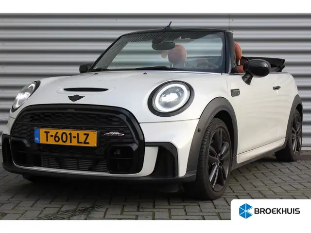 MINI John Cooper Works Cabrio S 2.0 178PK JCW ROCKINGHAM GT EDITION / NAVI / LED