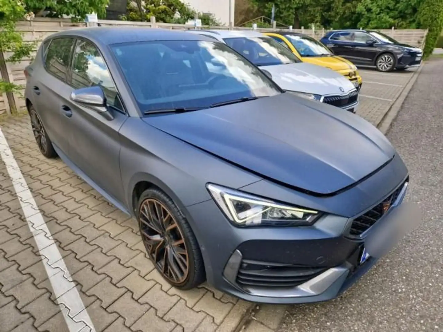 CUPRA Leon 1.4 eHybrid VZ MATT KAMERA NAVI LM19 Grau - 2