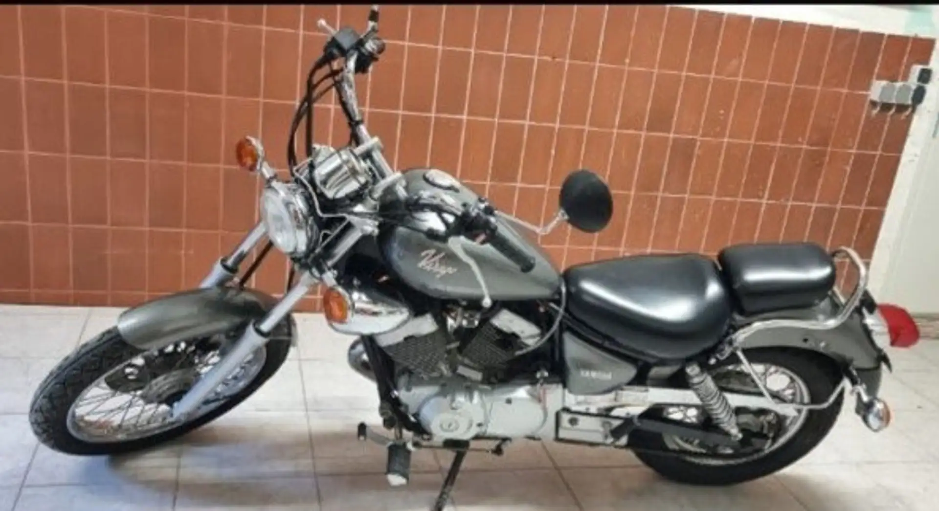 Yamaha XV 250 Grijs - 2