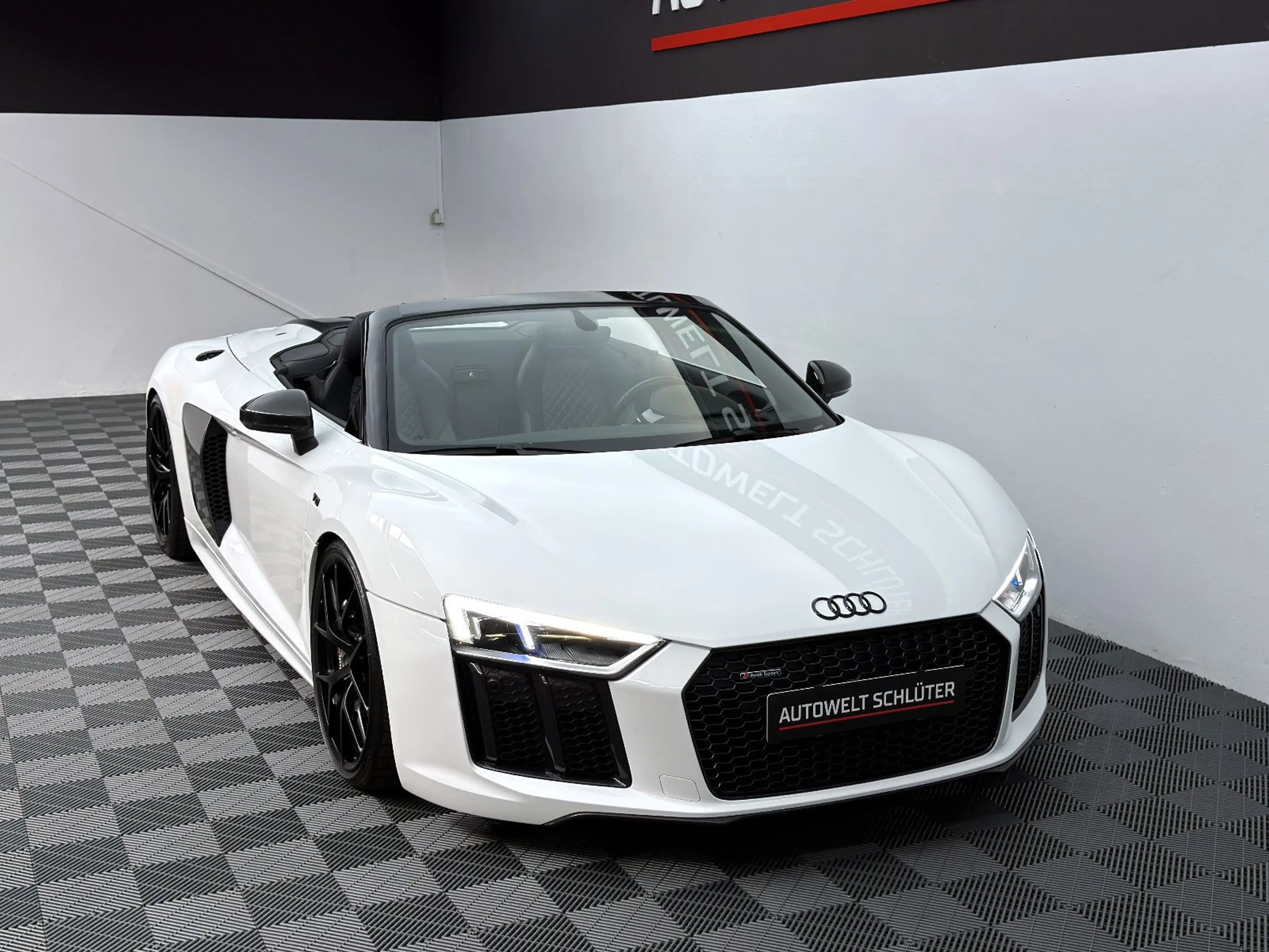 Audi R8 Spyder 5.2 FSI quattro*KW*20 Zoll BBS*Tausch* — photo 15