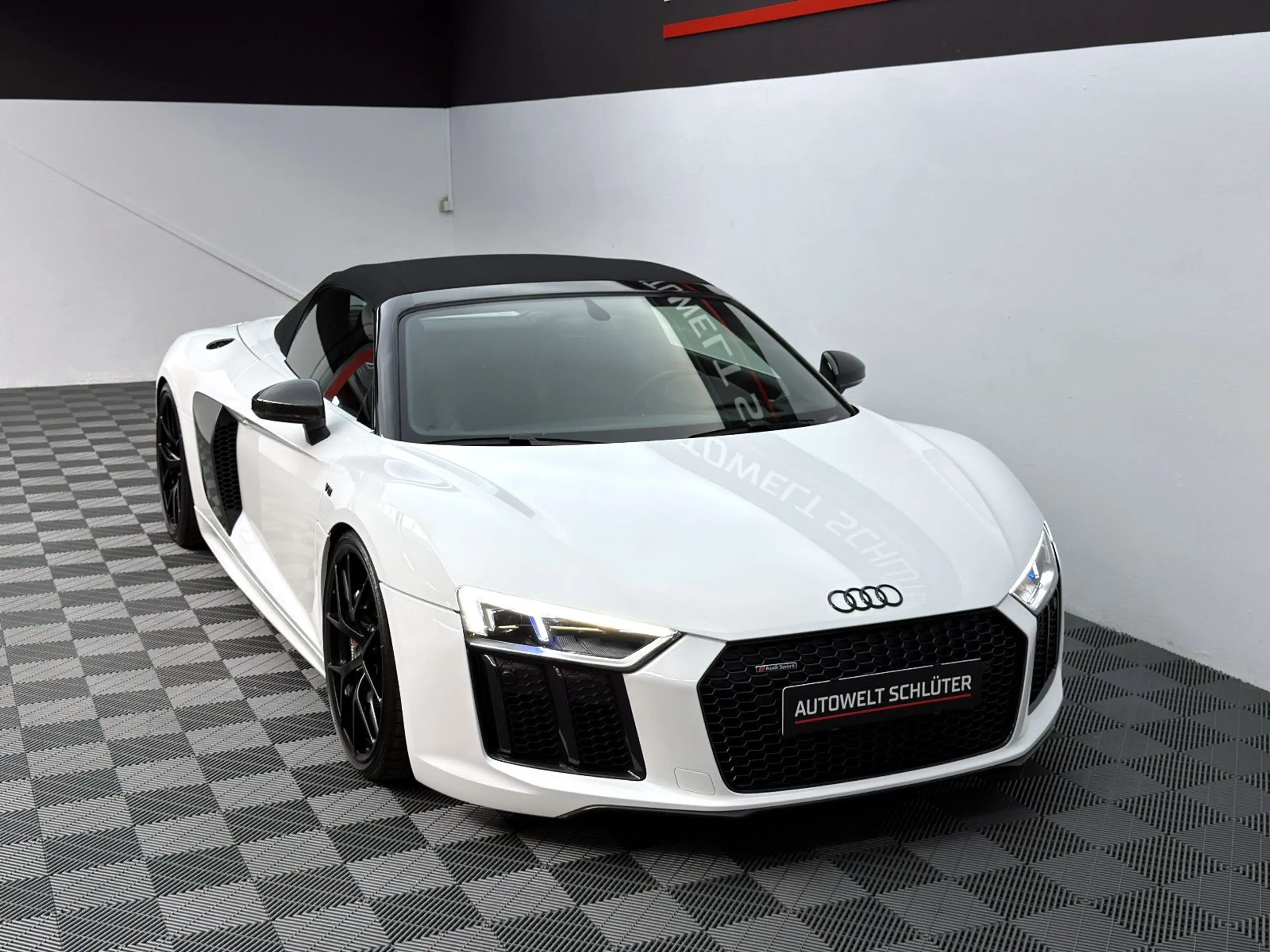 Audi R8 Spyder 5.2 FSI quattro*KW*20 Zoll BBS*Tausch* — photo 14