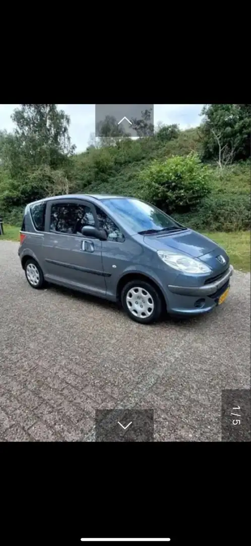 Peugeot 1007 1.4 Sesam Urban Gri - 1