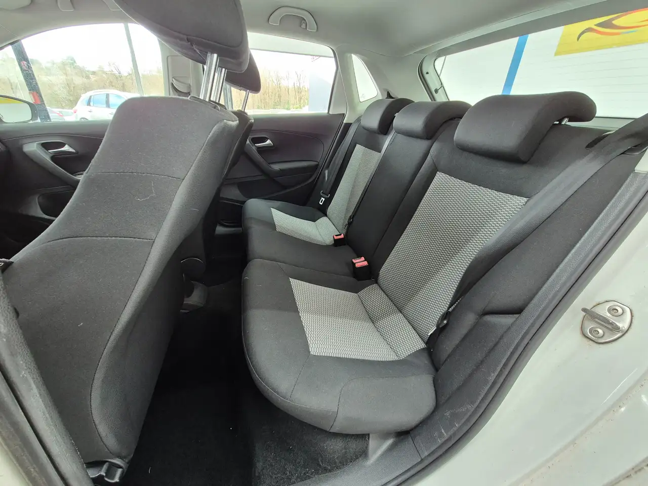Volkswagen Polo Citadine 5 portes — photo 8