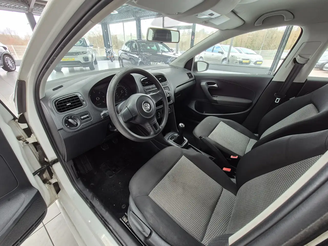 Volkswagen Polo Citadine 5 portes — photo 7