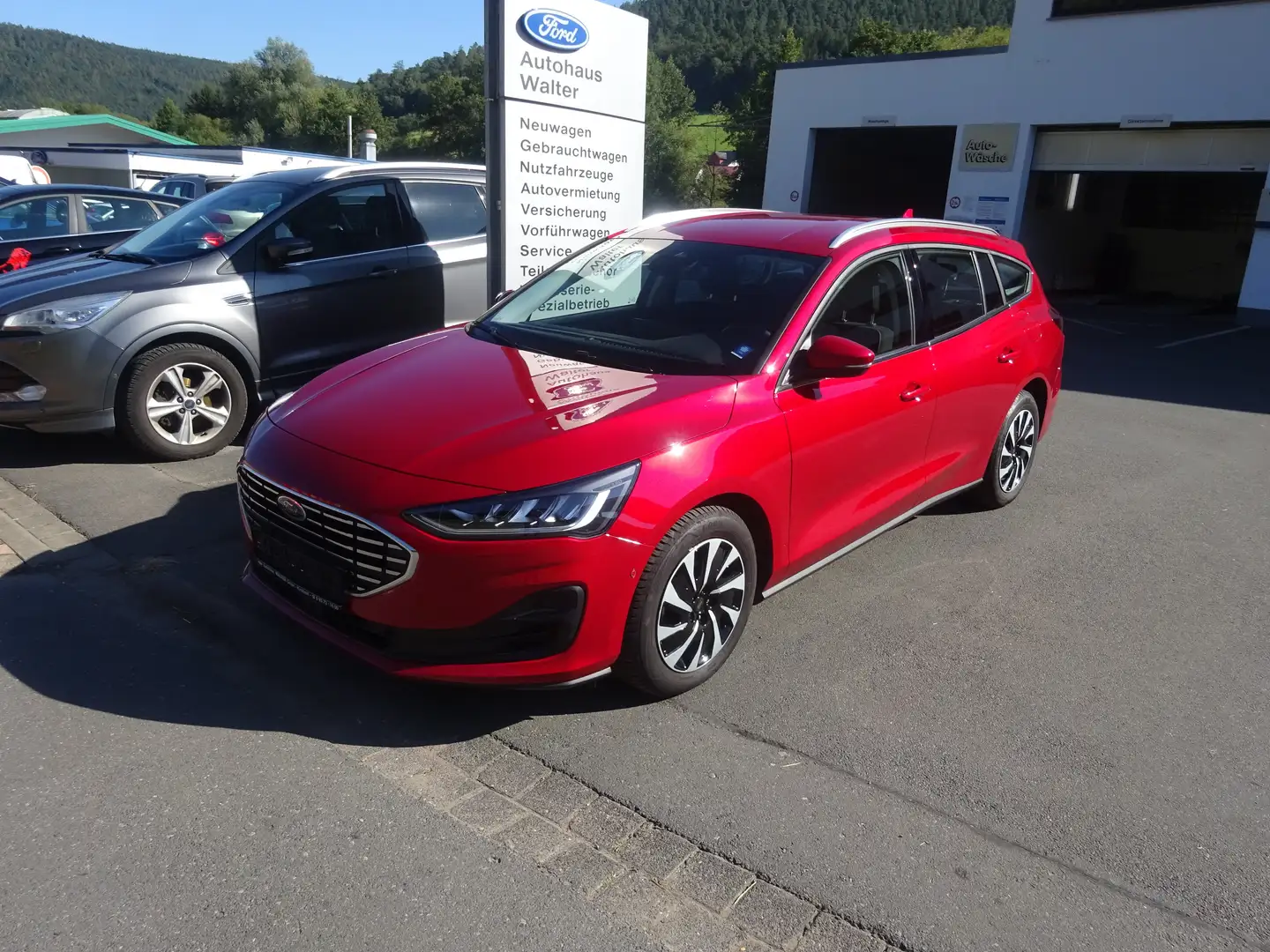 Ford Focus Titanium LED Navi Kamera ACC Automatik Red - 1
