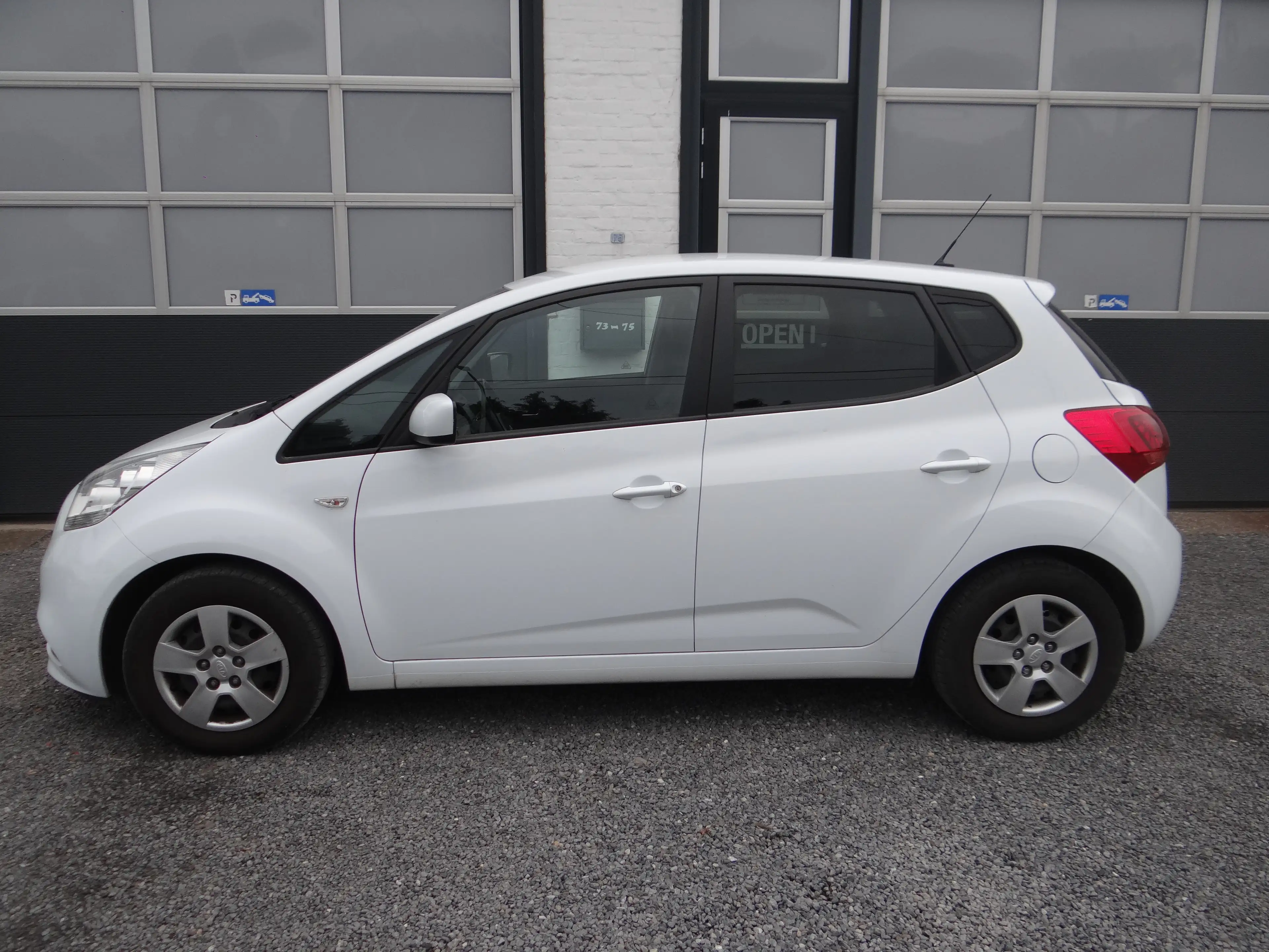 Kia Venga Venga 1.4i Lounge — photo 7