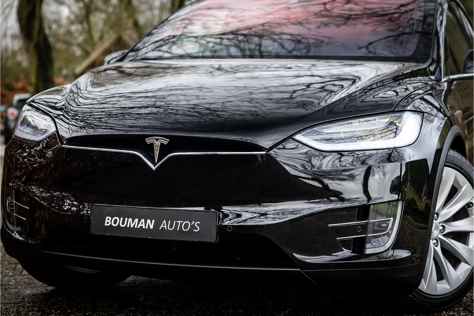 Tesla Model X 90D Base 6-Persoons CCS Trekhaak Captain Seats Noir - 2