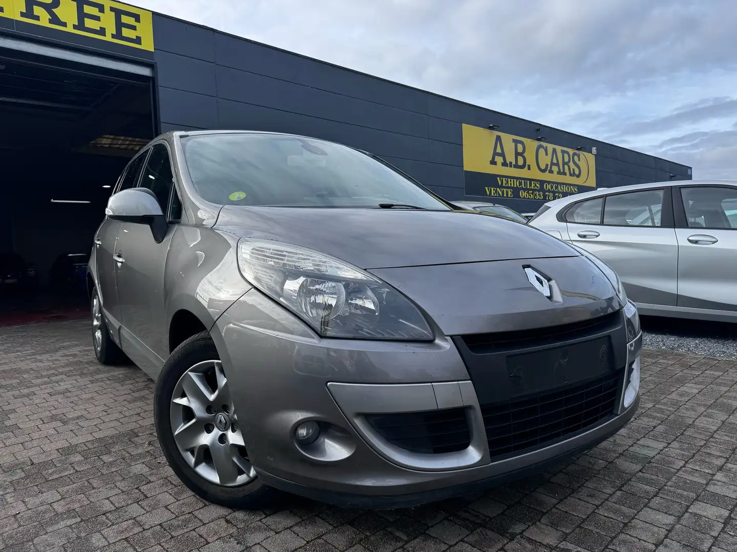 Renault Scenic 1.5 dCi *PRIX MARCHAND* Gri - 1