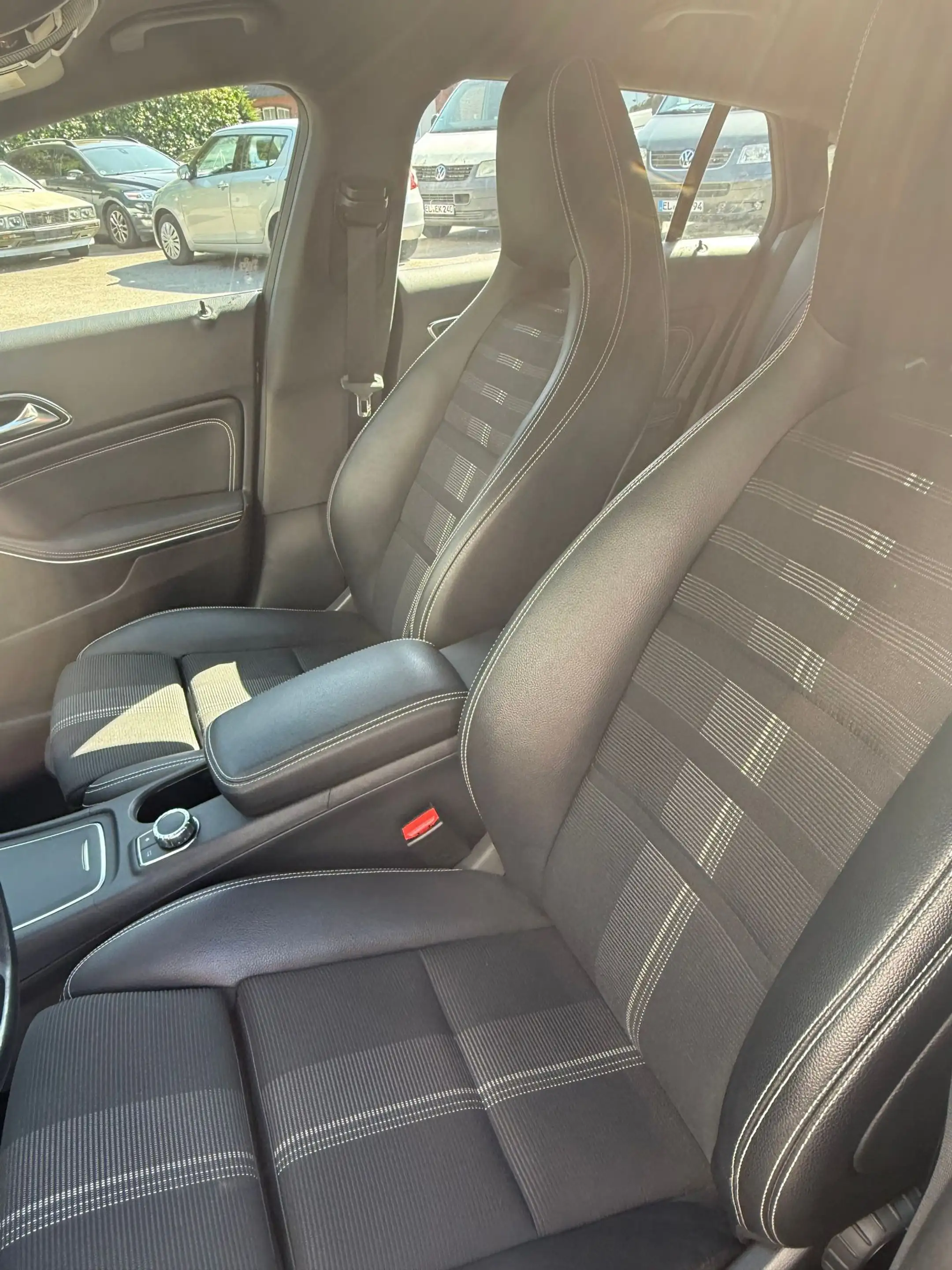 Mercedes-Benz CLA 200 CLA 200 CDI / d (117.908) — photo 12