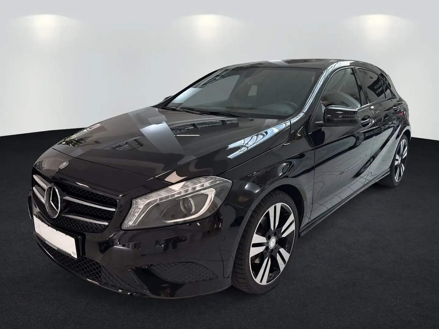 Mercedes-Benz A 180 Urban Sitzheiz*Parkhilfe*Xenon*TopZustand Schwarz - 2
