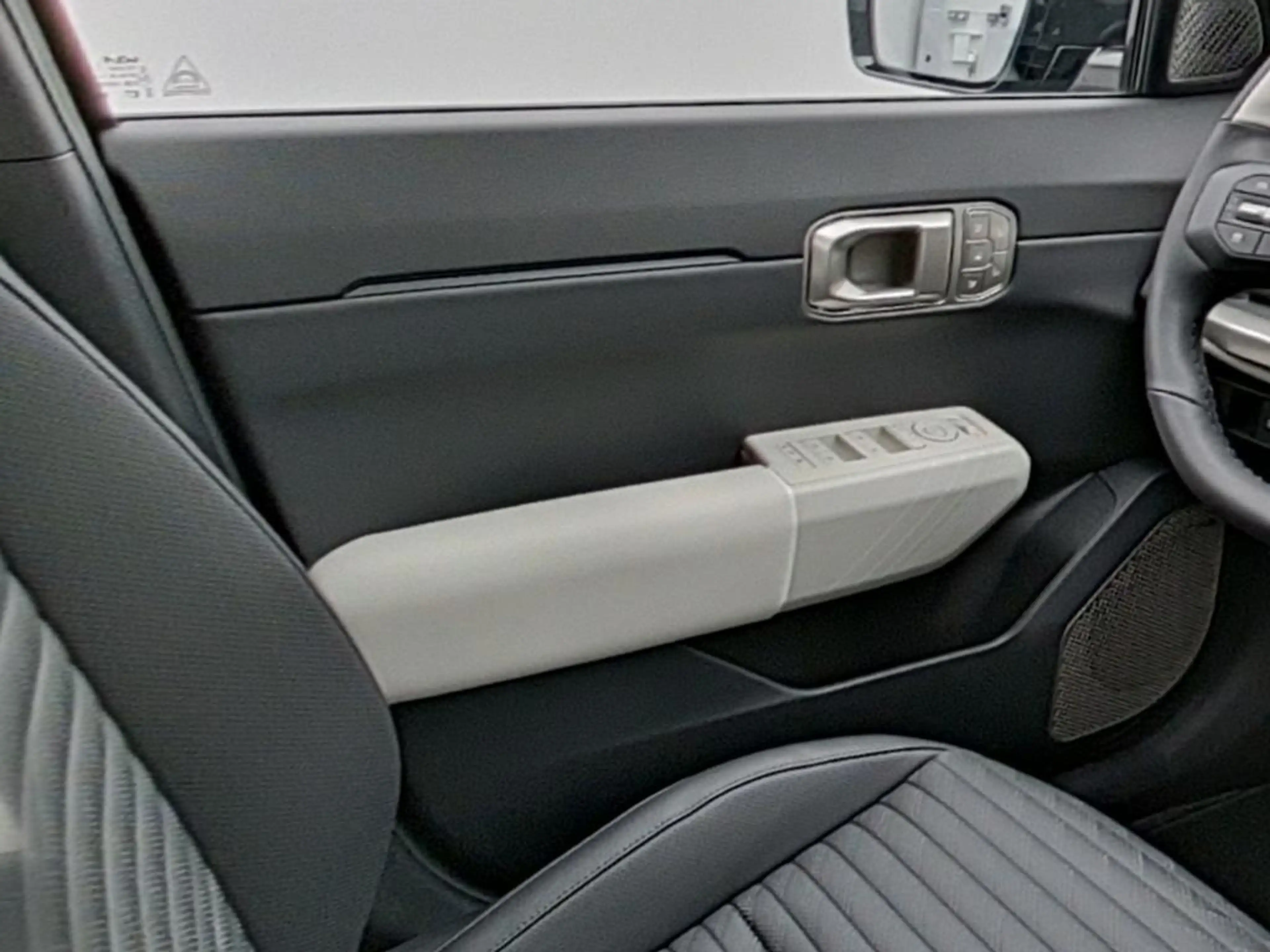 Kia EV4 FB 81 FWD GTL DWP COM CON — photo 14