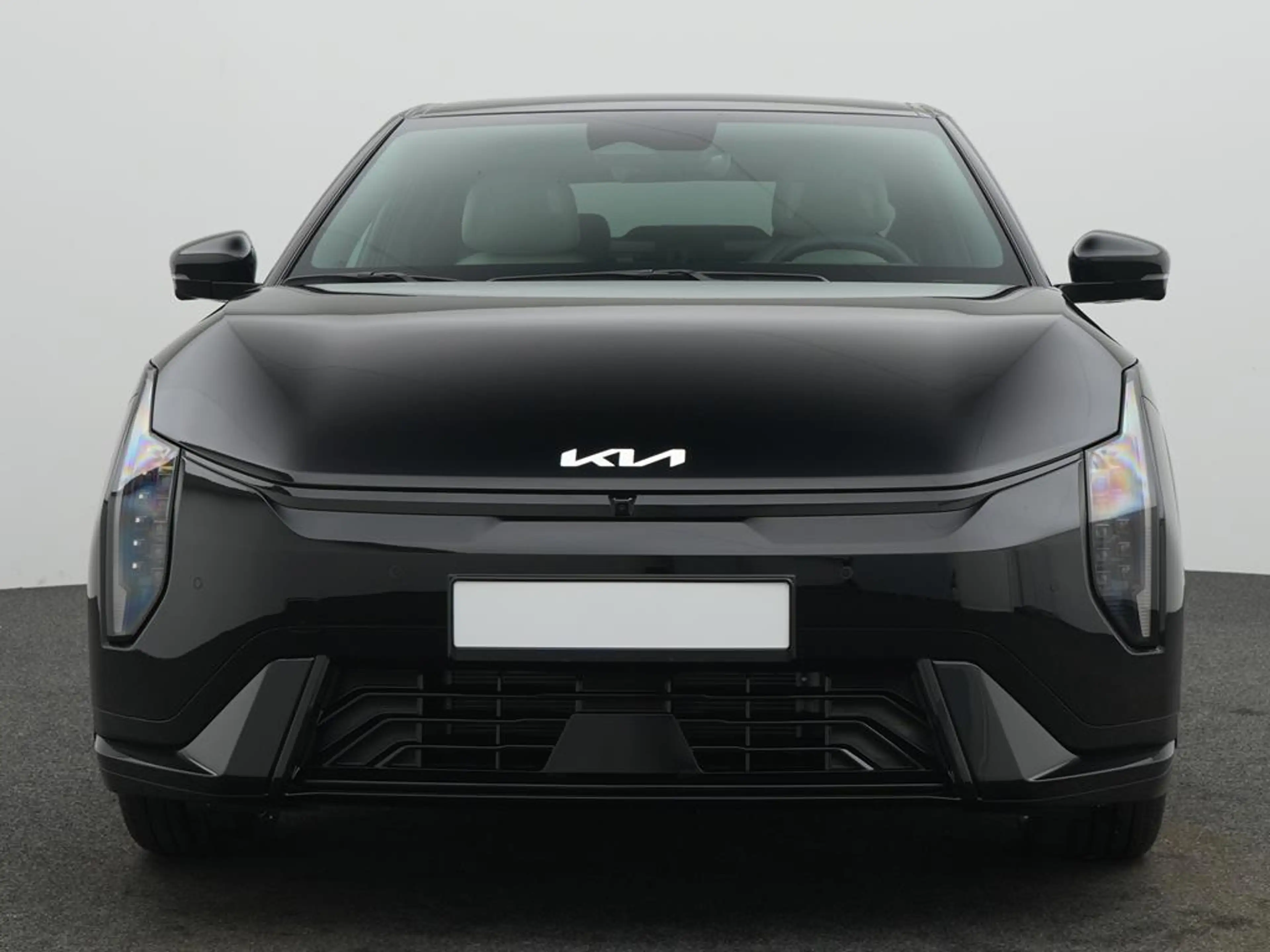 Kia EV4 FB 81 FWD GTL DWP COM CON — photo 3