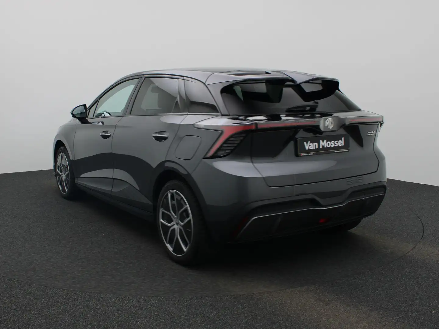 MG MG4 64 kWh Luxury Grijs - 2