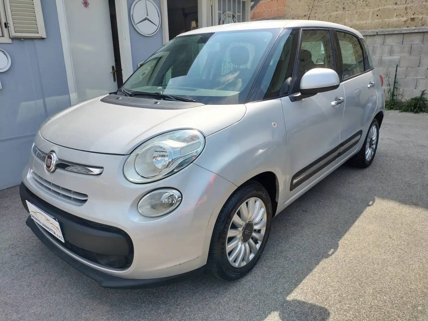 Fiat 500L 1.3 MULTIJET 95 C.V. CAMBIO AUTOMATICO LEGGI DESCR Zilver - 2