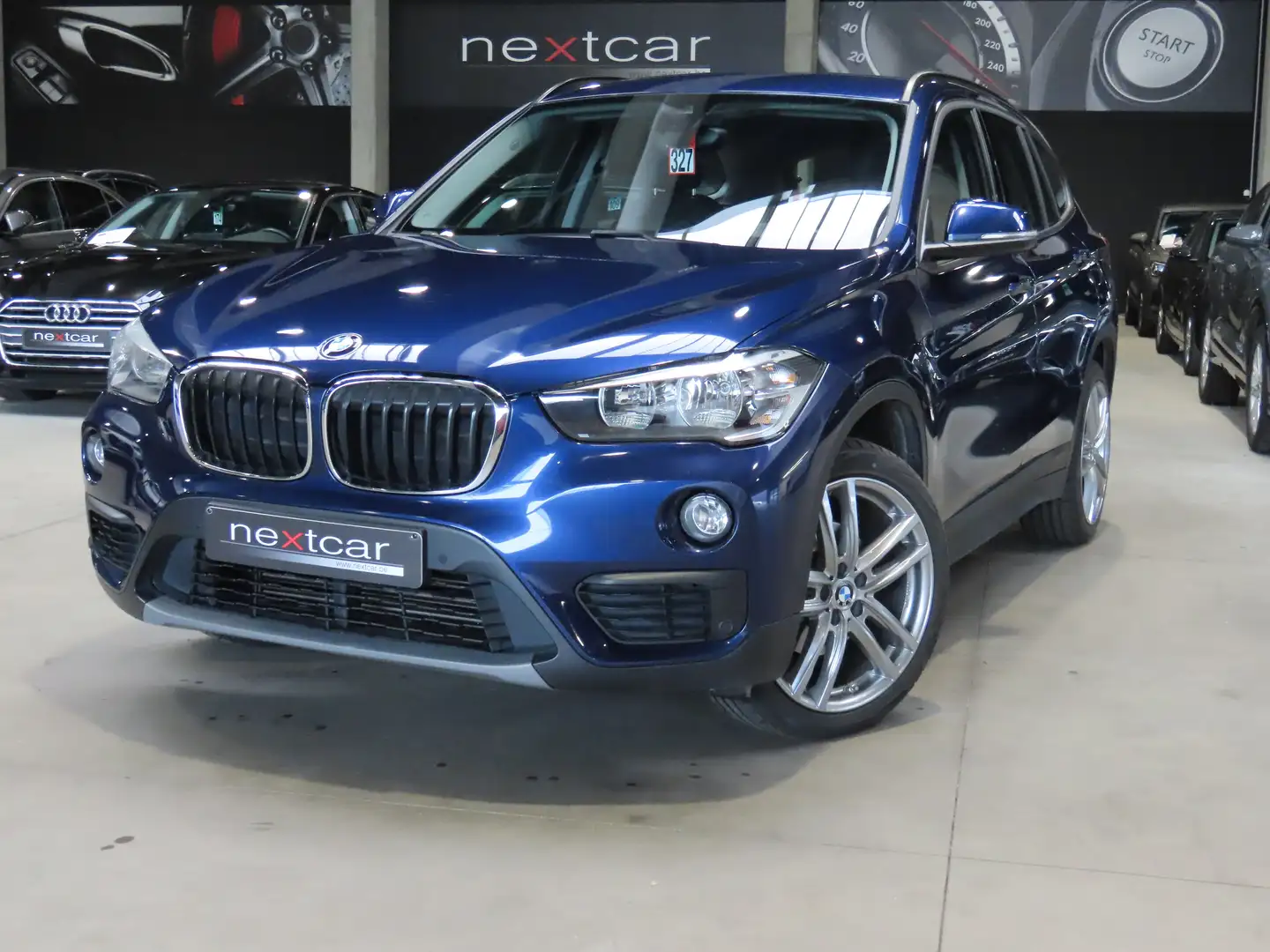 BMW X1 18dAS xDrive 150 NAVI-CRUISE-PARKING-HARMAN KARDON Bleu - 1