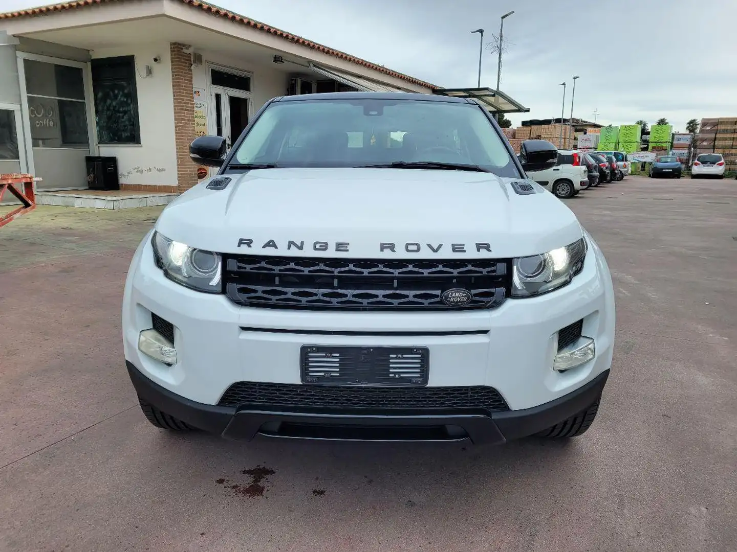 Land Rover 2.2 SD4 Cou. Prestige White - 2