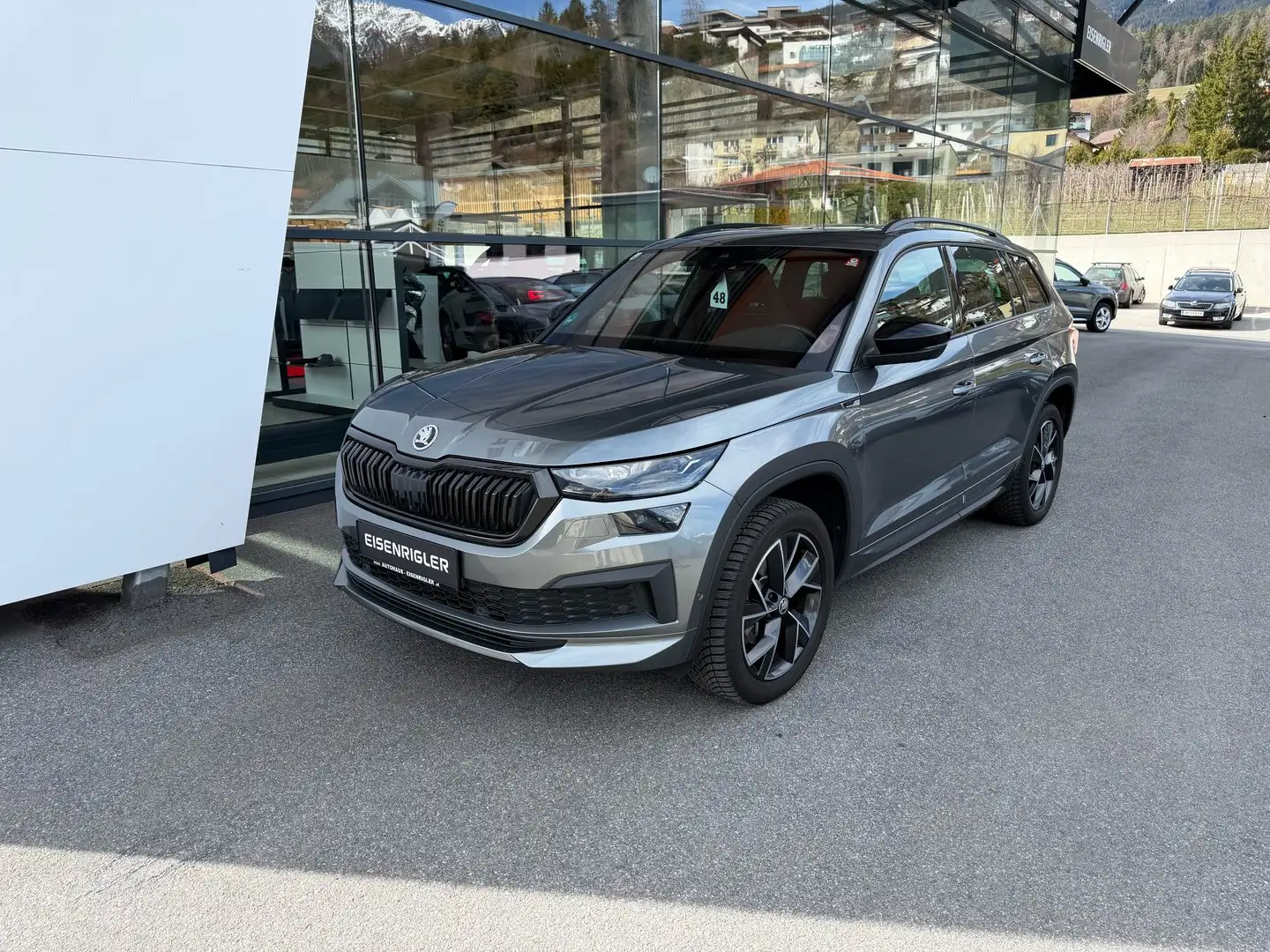 Skoda Kodiaq 4x4 SPORTLINE TDI DSG Grau - 1