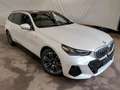 BMW 520 d Touring M Sport AHK ACC HUD 360° H/K PANO Weiß - thumbnail 3