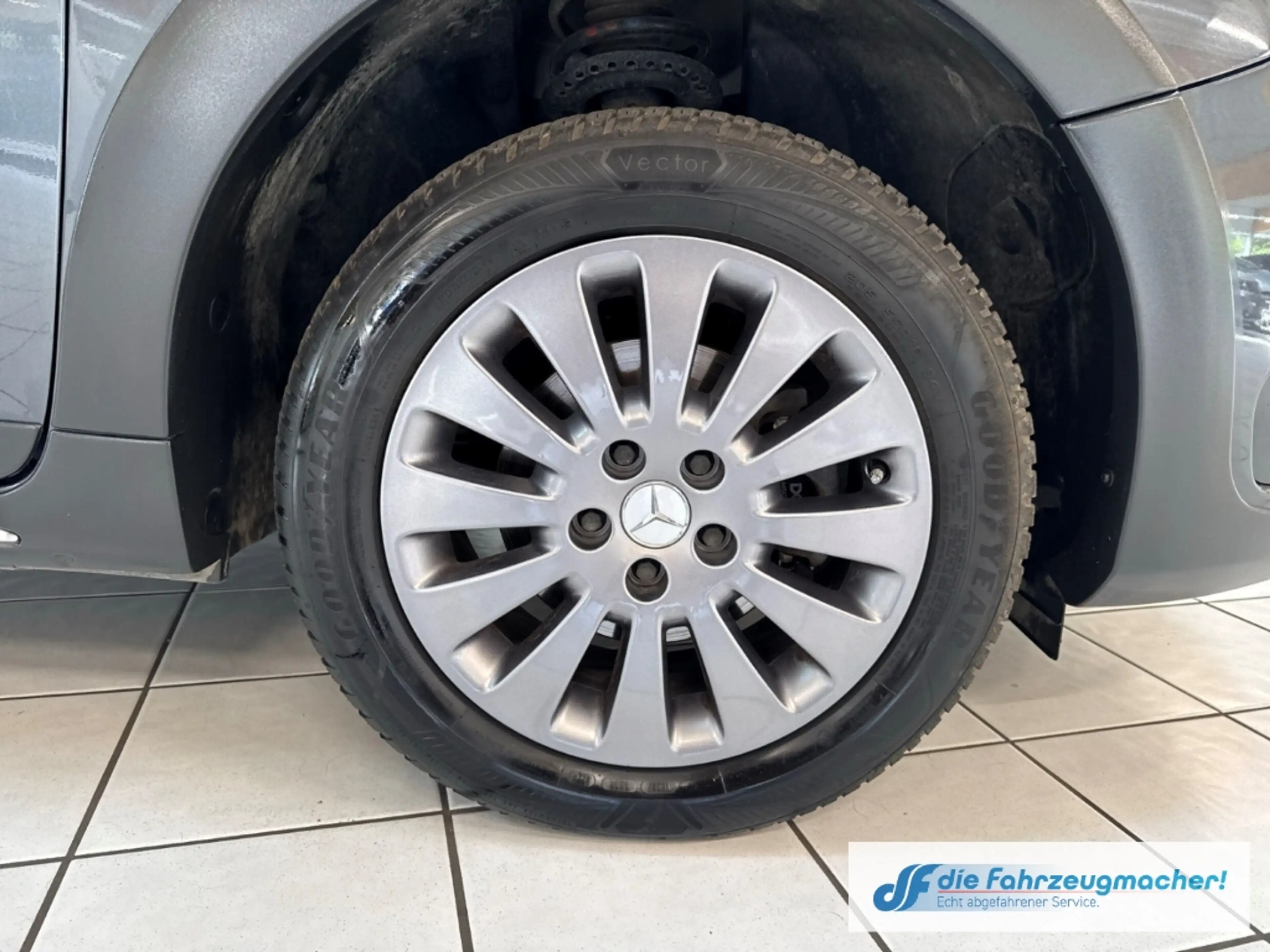 Mercedes-Benz Citan 111 CDI lang Tourer Edition Klimaautom SHZ Temp P — photo 11