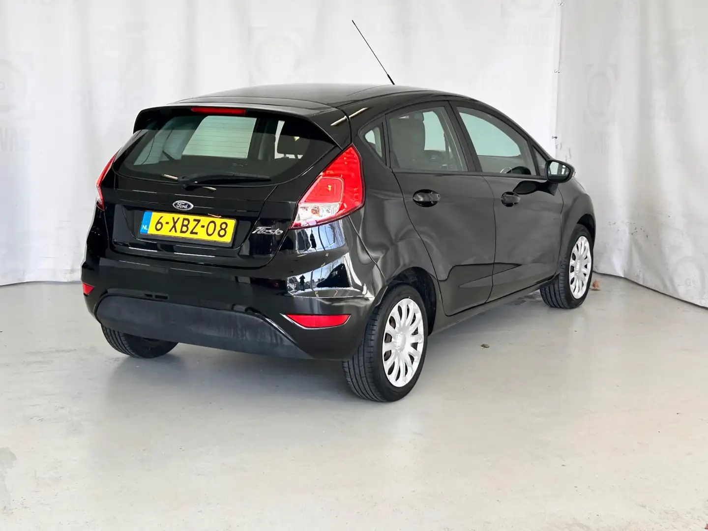 Ford Fiesta 1.0 Style|AIRCO|BLUETOOTH|ELEKRAMEN|NAP|APK11-2026 Schwarz - 2
