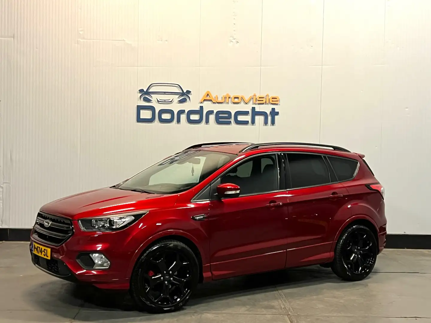Ford Kuga 1.5 EcoBoost ST Line|Cam|Navi|Carplay|Keyless|LED| Rood - 1