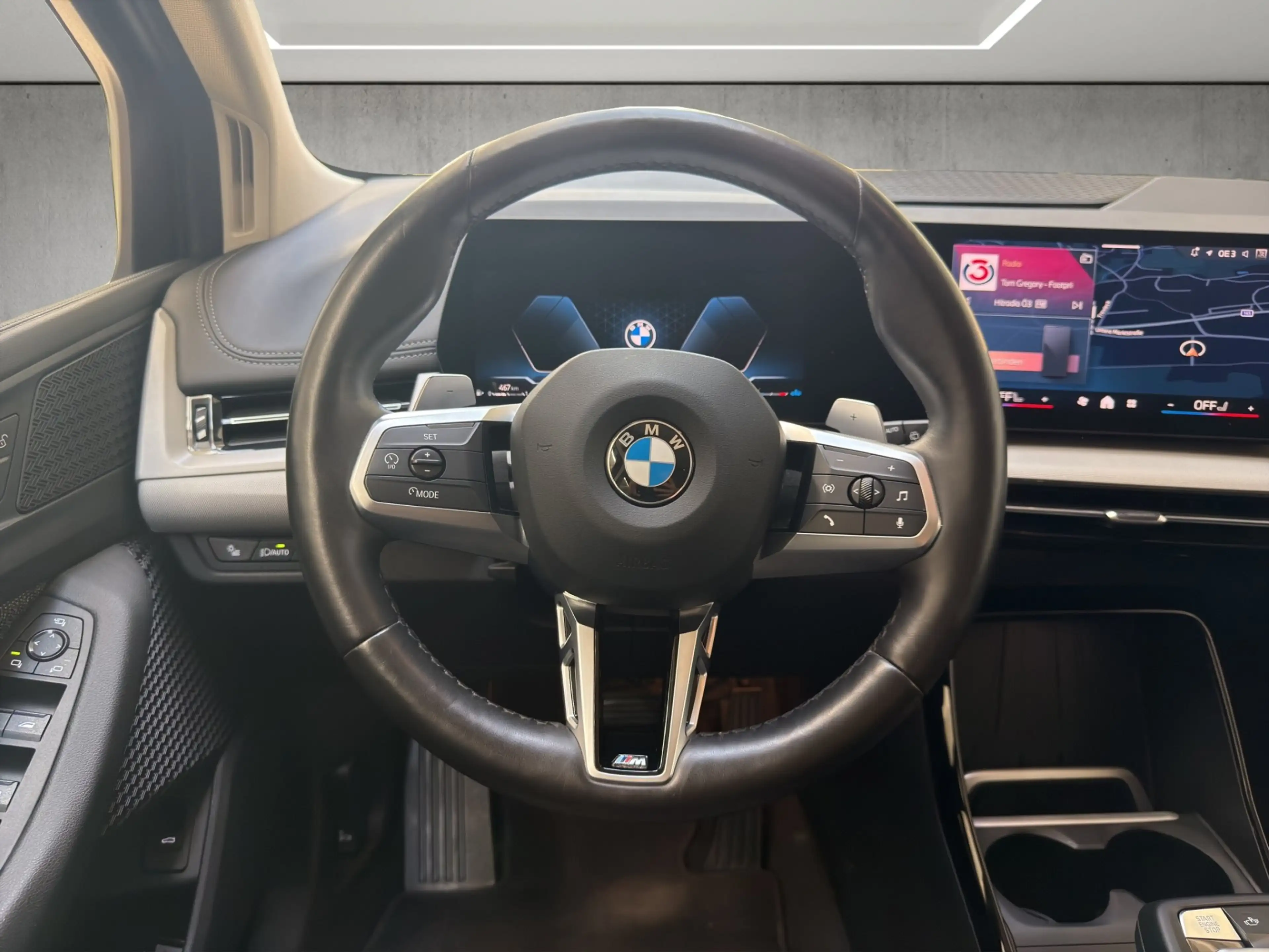BMW 223 d xDrive — photo 10
