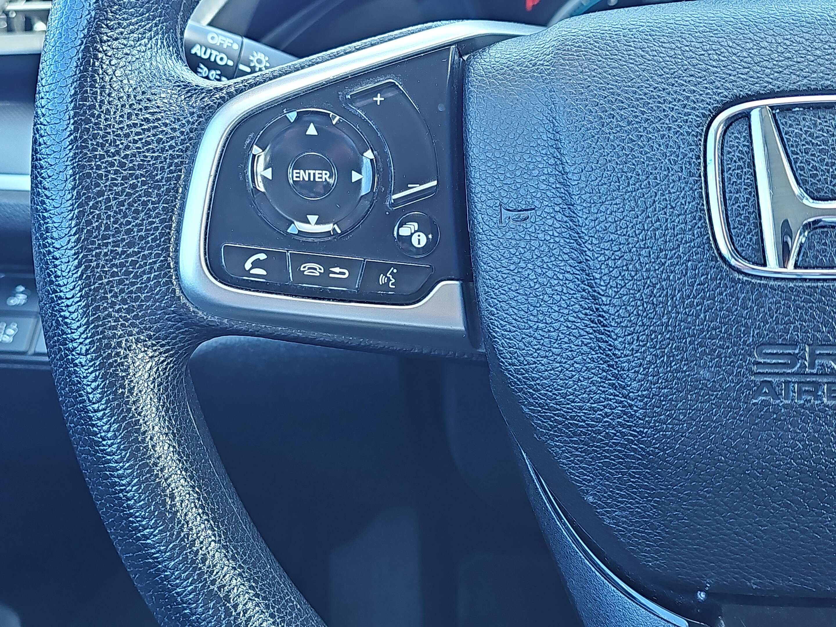 2019 Honda Civic LX thumb 23