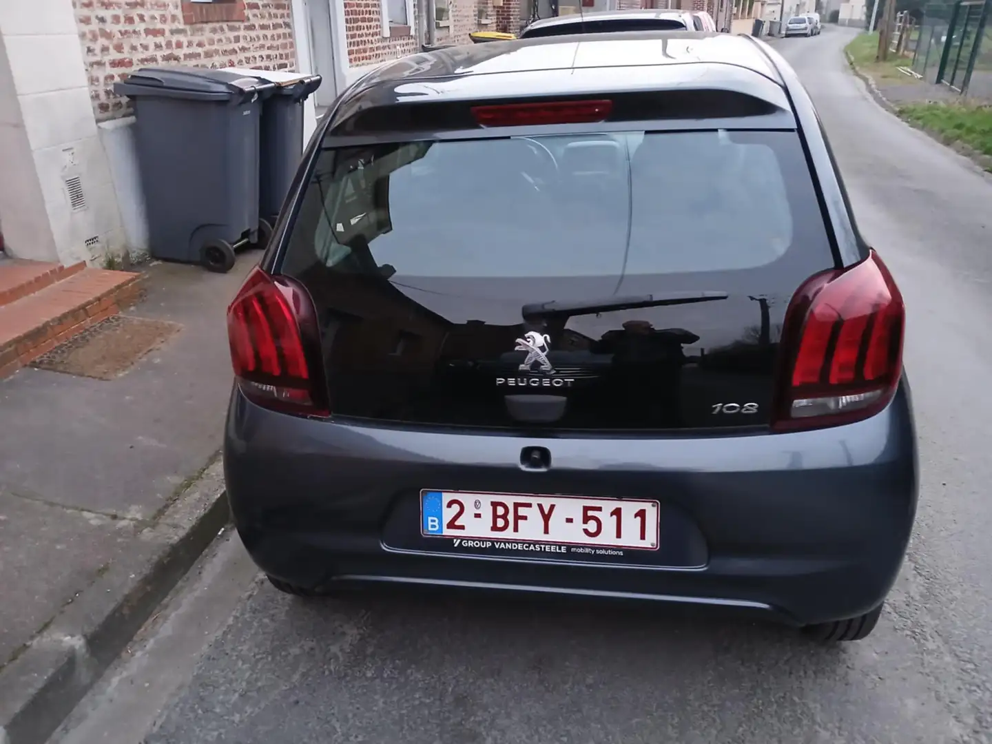 Peugeot 108 108 1.0 VTi Active (EU6.2) Gris - 1