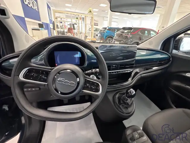 Fiat 500 view 11