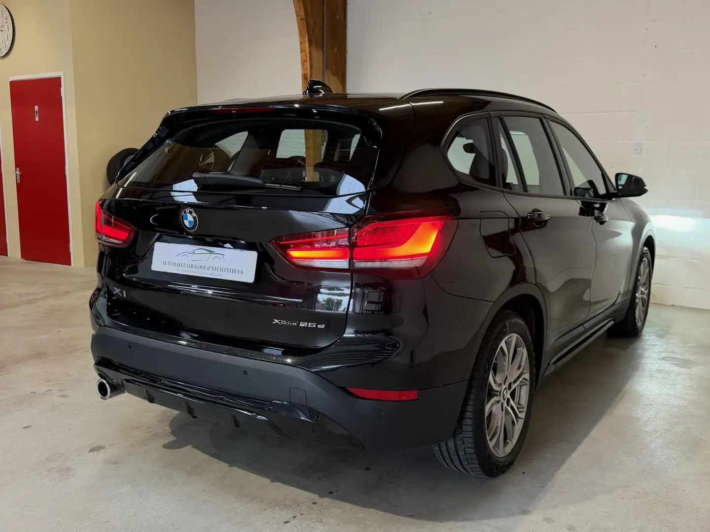BMW X1 XDrive25e High Exec. Sportline - Trekhaak - Camera Noir - 2