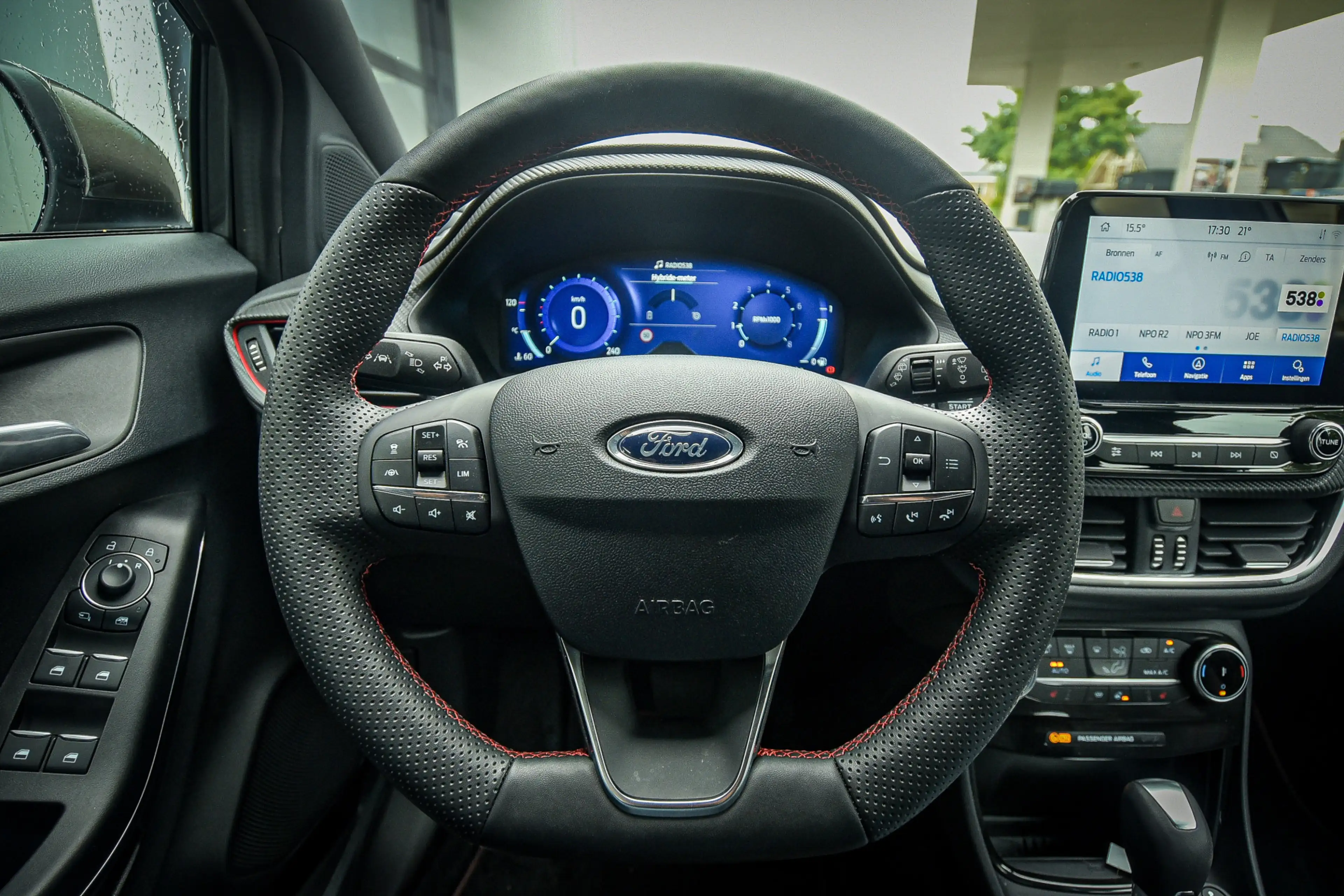 Ford Puma 1.0 EcoBoost Hybrid ST-Line X — photo 8