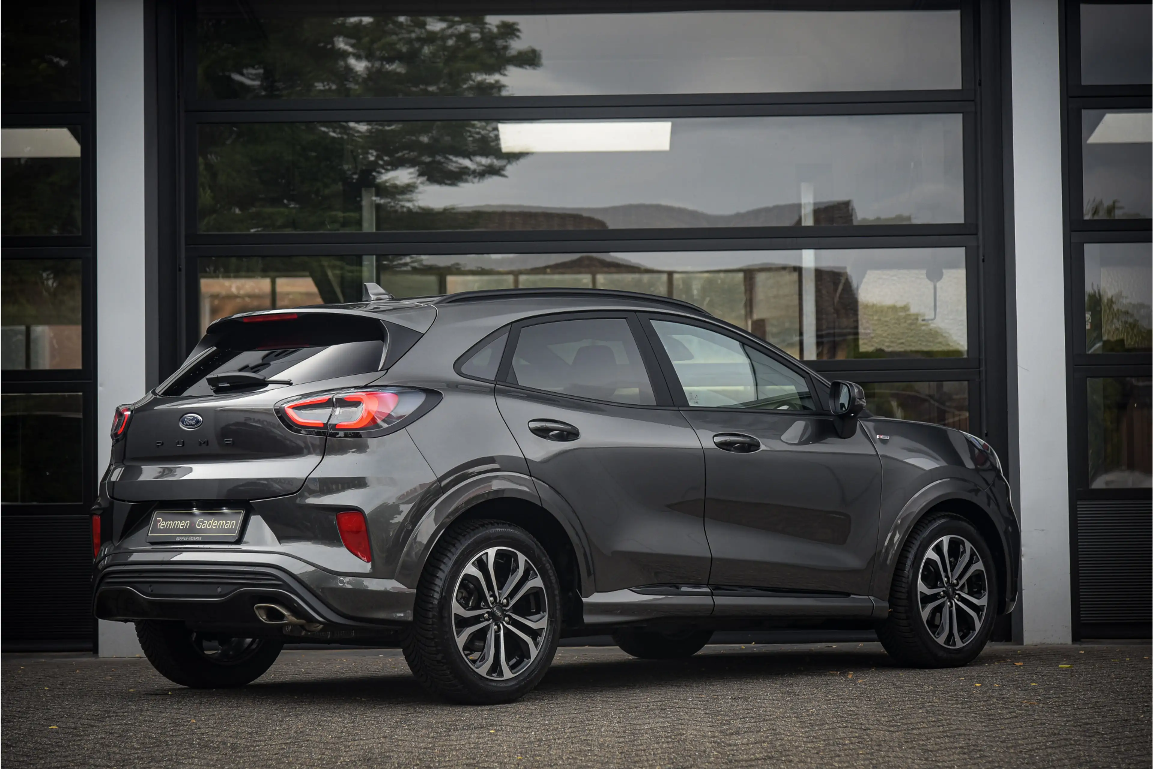 Ford Puma 1.0 EcoBoost Hybrid ST-Line X — photo 4
