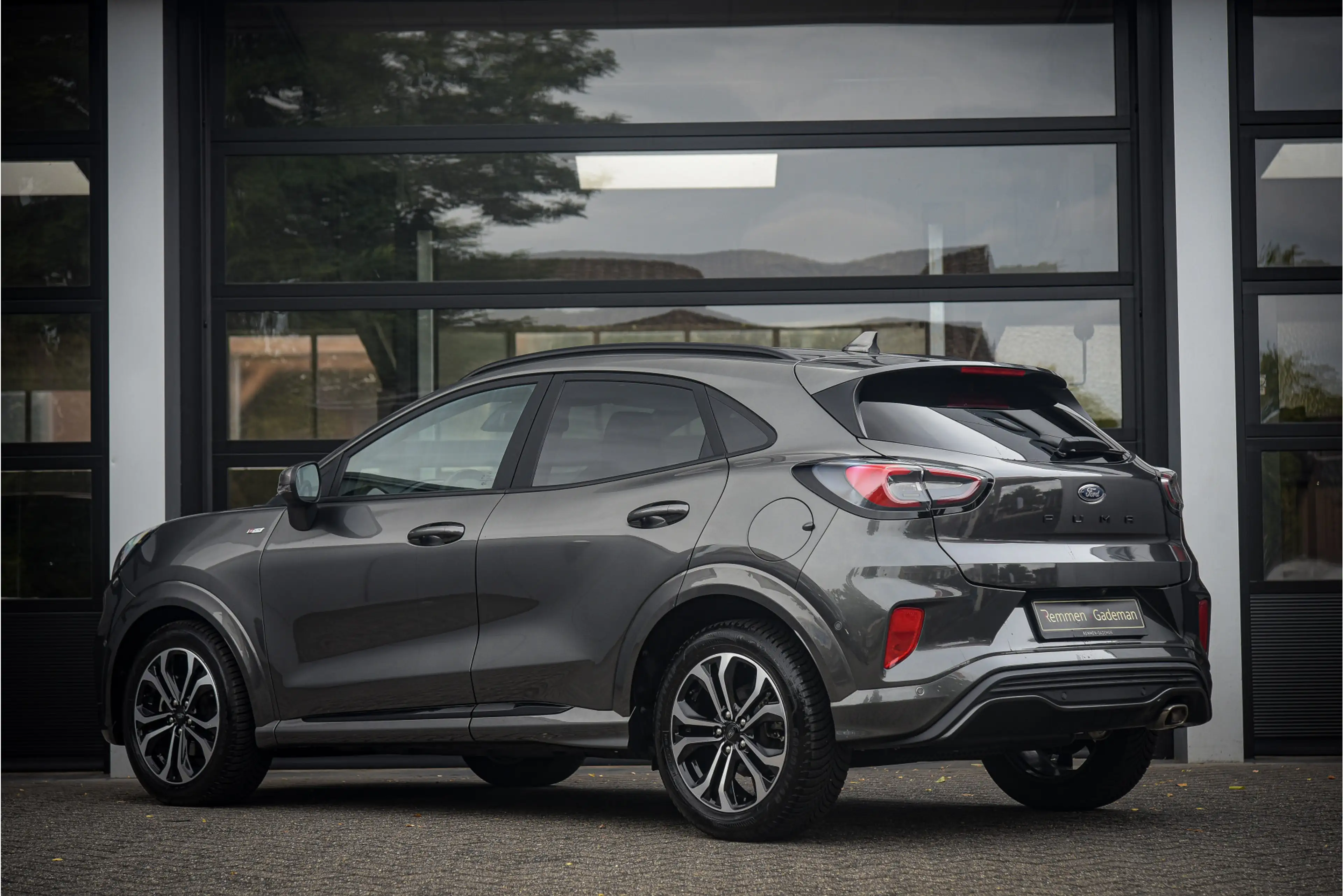Ford Puma 1.0 EcoBoost Hybrid ST-Line X — photo 3