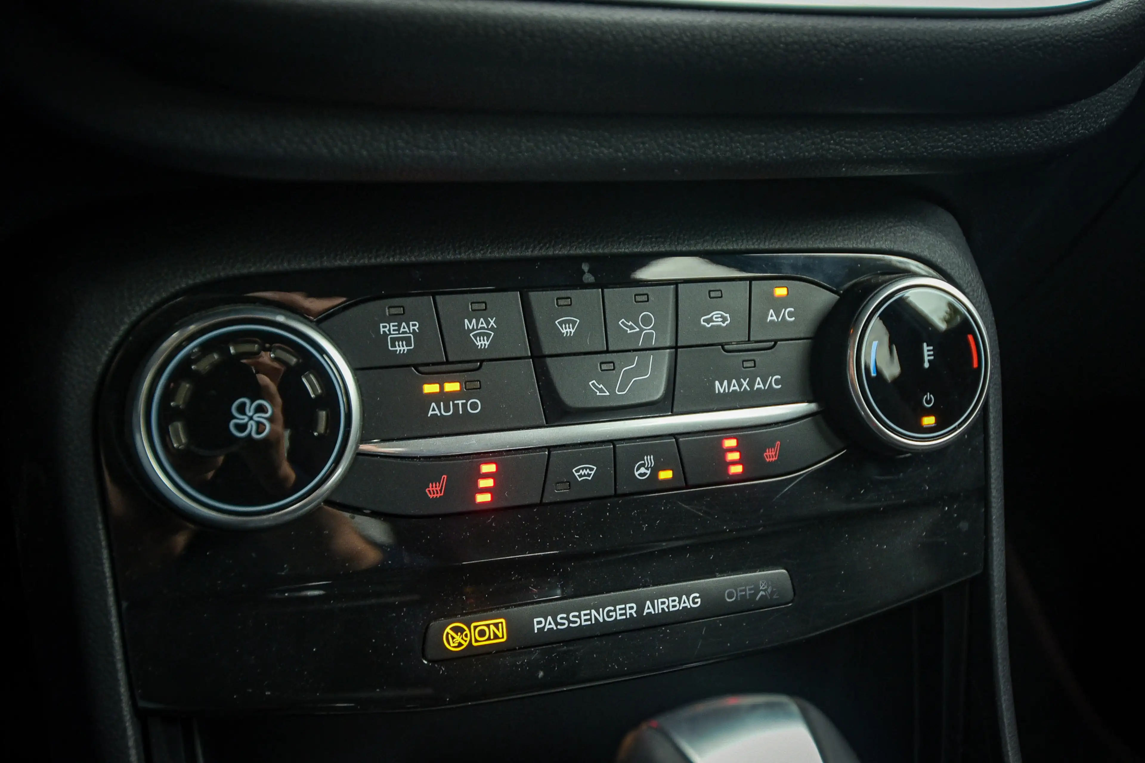 Ford Puma 1.0 EcoBoost Hybrid ST-Line X — photo 12