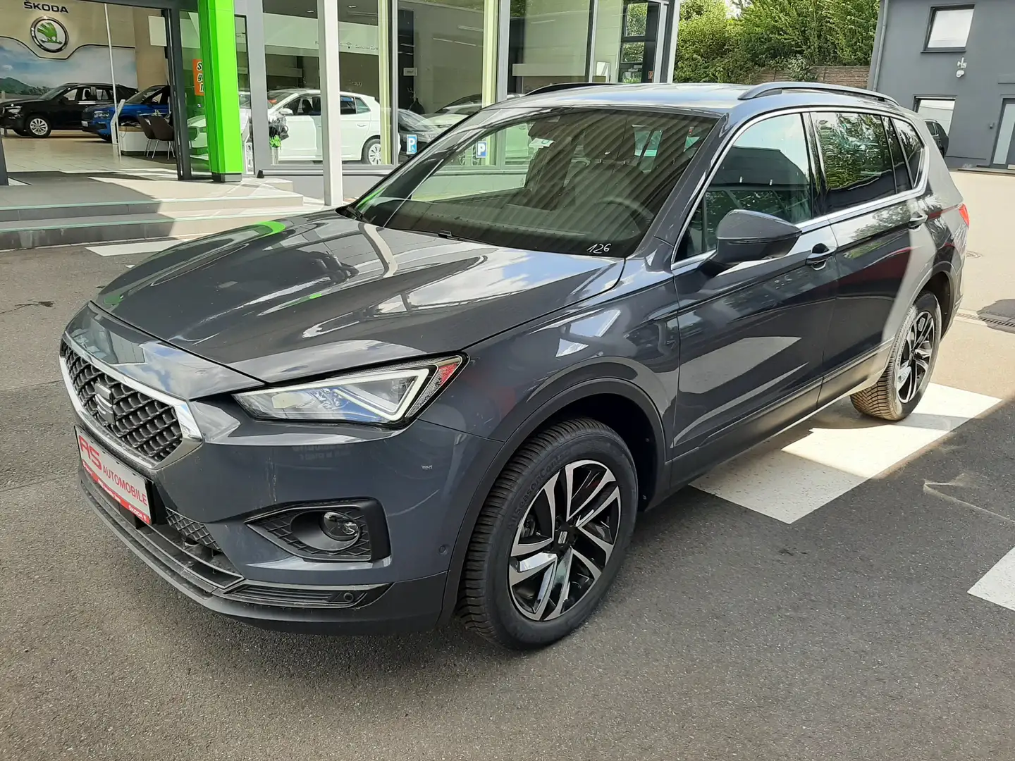 SEAT Tarraco Style *Ihr Seat Vertragspartner* Grijs - 1